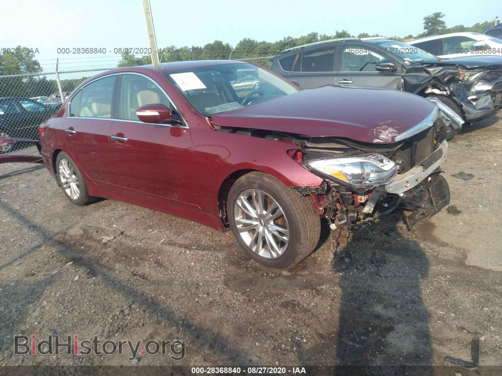 Photo KMHGC4DD4DU240074 - HYUNDAI GENESIS 2013