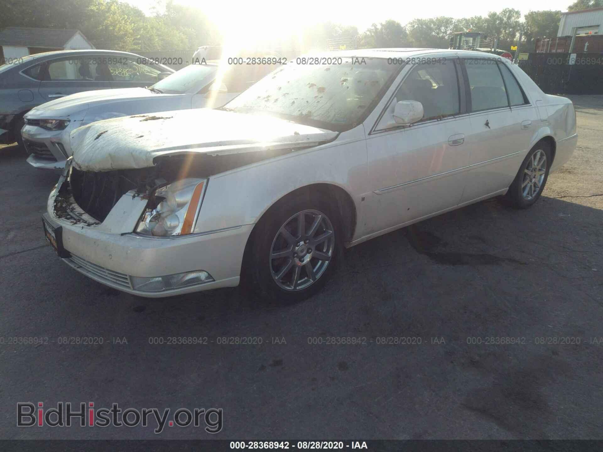 2008 CADILLAC DTS - VIN: 1G6KD57998U181069 - Фото 2