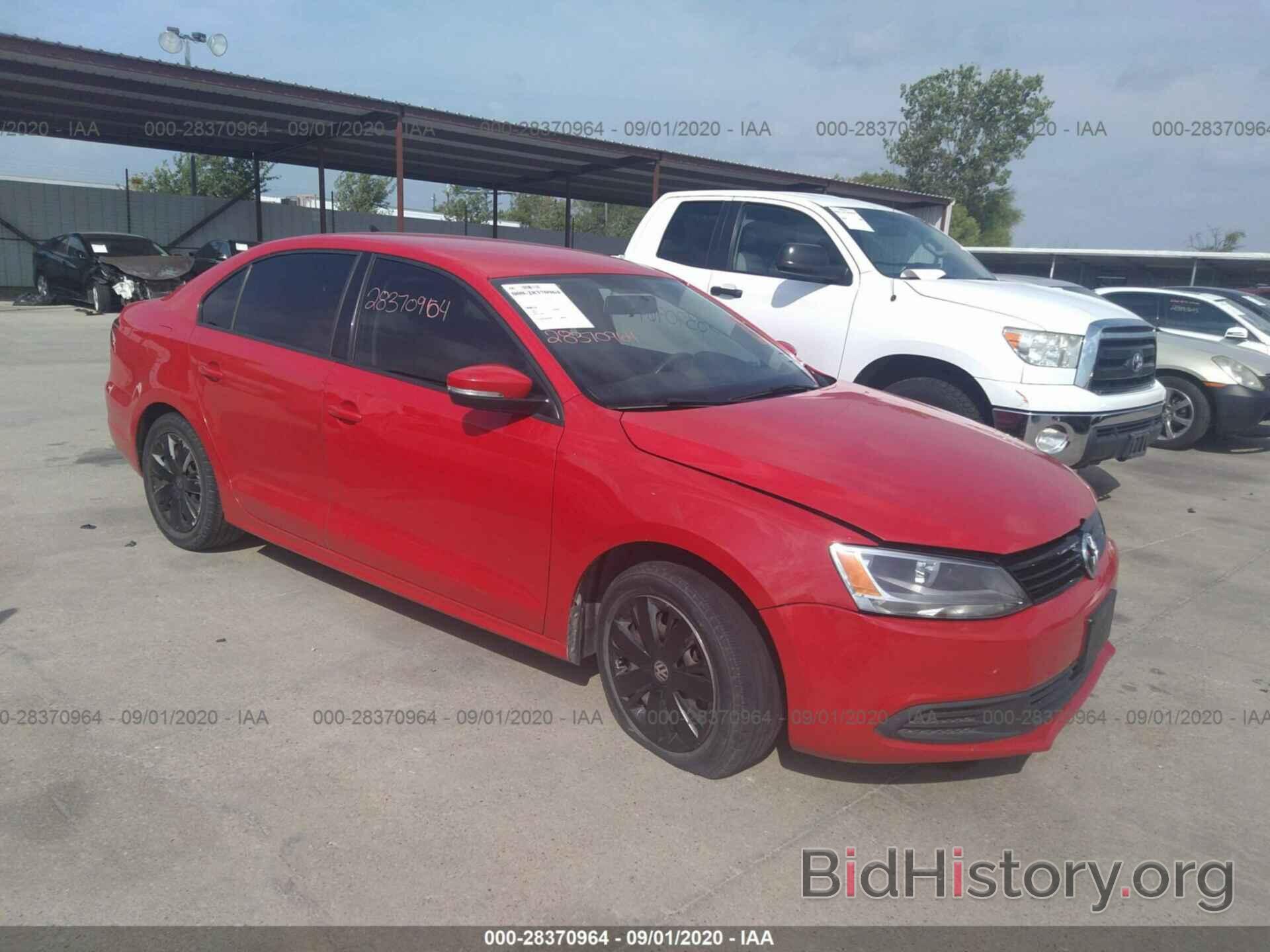 Фотография 3VWD17AJ1EM368722 - VOLKSWAGEN JETTA SEDAN 2014