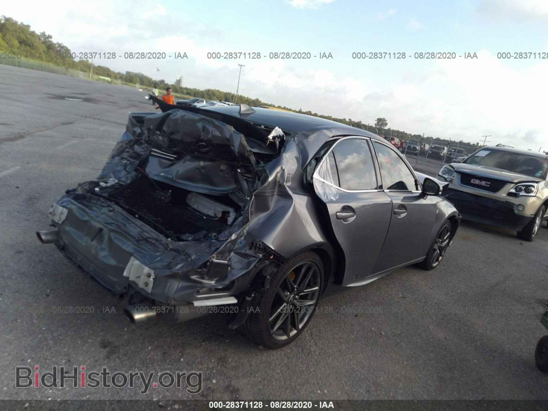 2016 LEXUS IS 200T - VIN: JTHBA1D28G5038207 - Фото 4