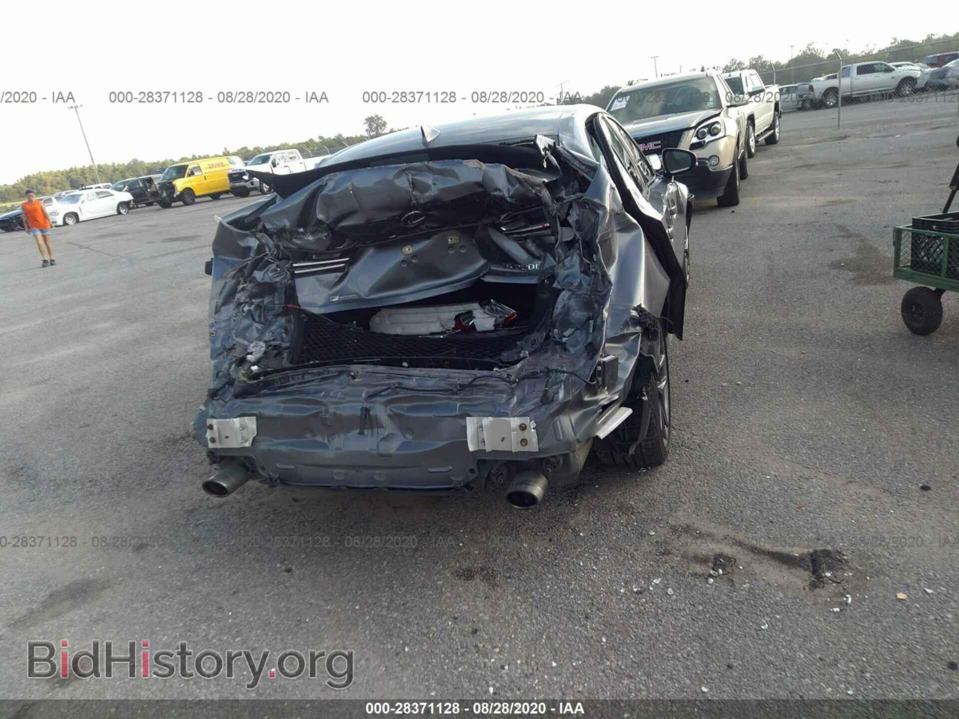 2016 LEXUS IS 200T - VIN: JTHBA1D28G5038207 - Фото 6