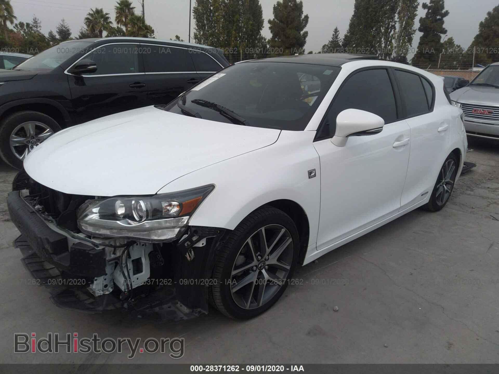 2014 LEXUS CT 200H - VIN: JTHKD5BH9E2199010 - Фото 2