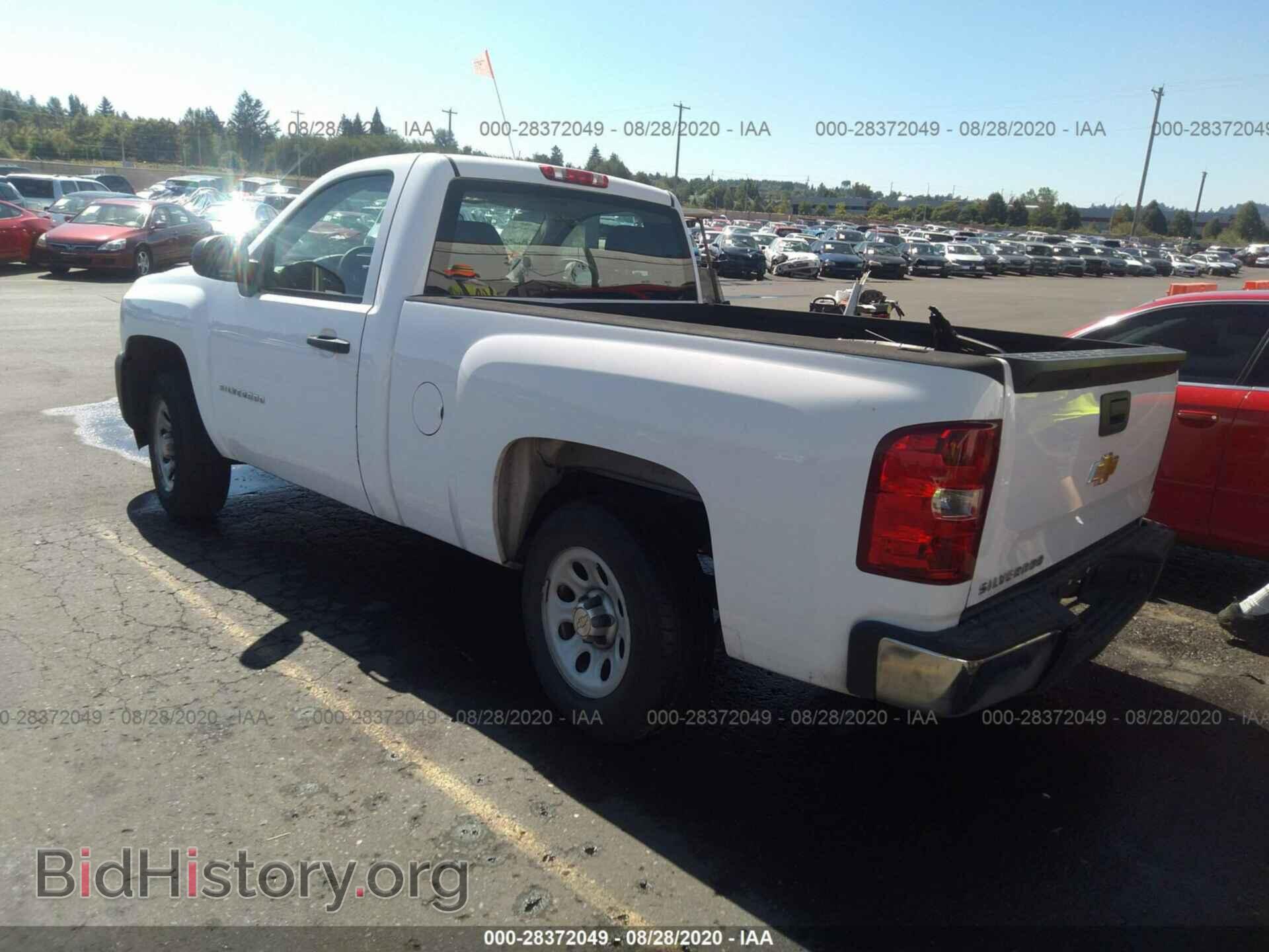 2013 CHEVROLET SILVERADO 1500 - VIN: 1GCNCPEX2DZ379287 - Фото 3
