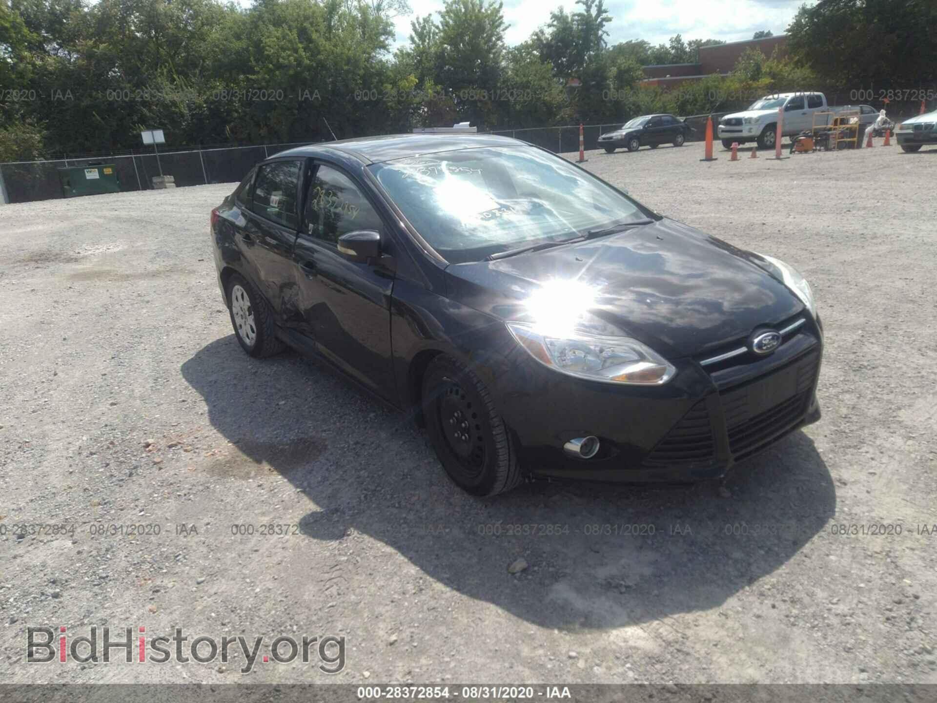 Фотография 1FAHP3F24CL242050 - FORD FOCUS 2012