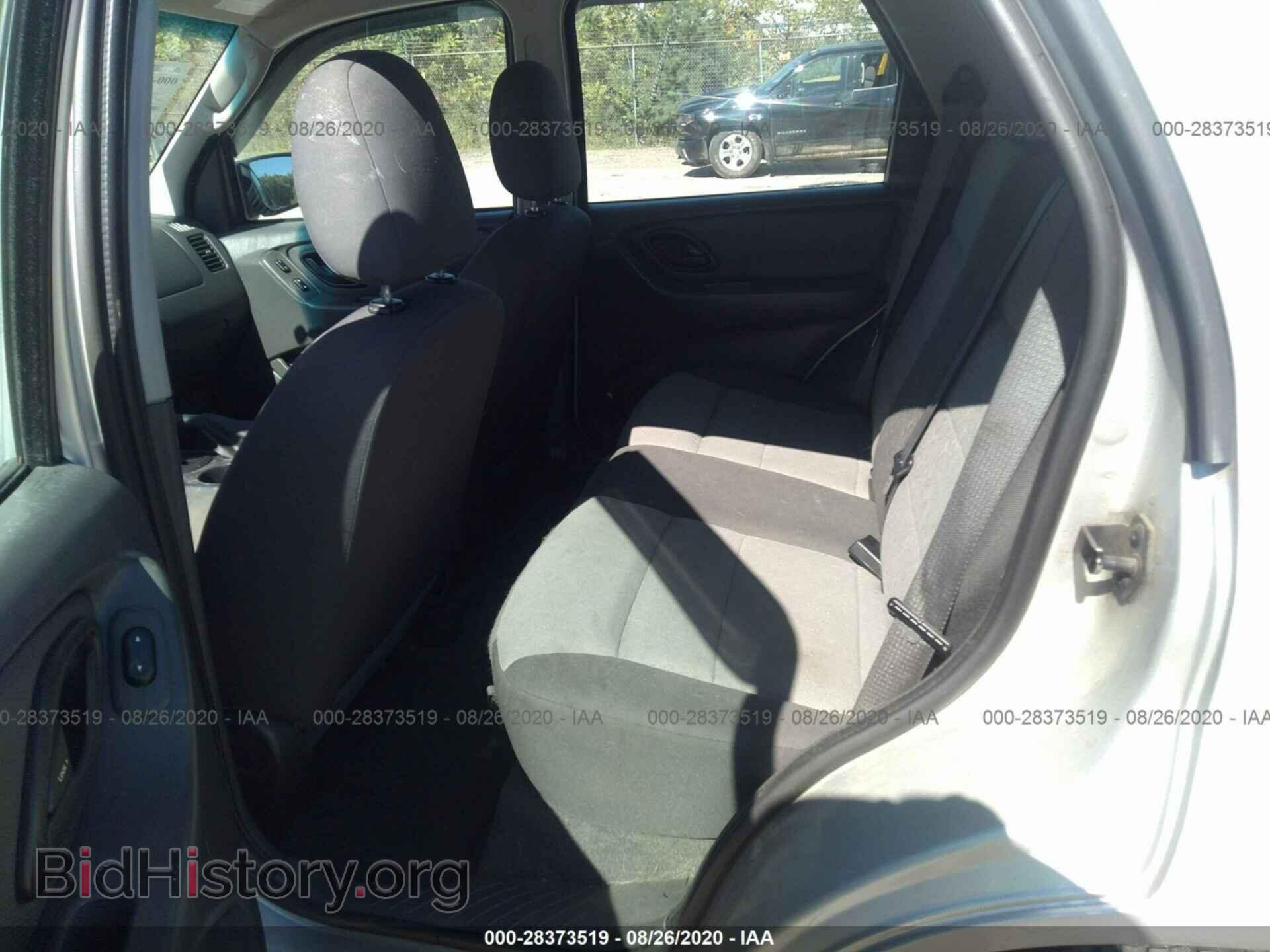2006 FORD ESCAPE - VIN: 1FMYU02Z26KC81875 - Фото 8