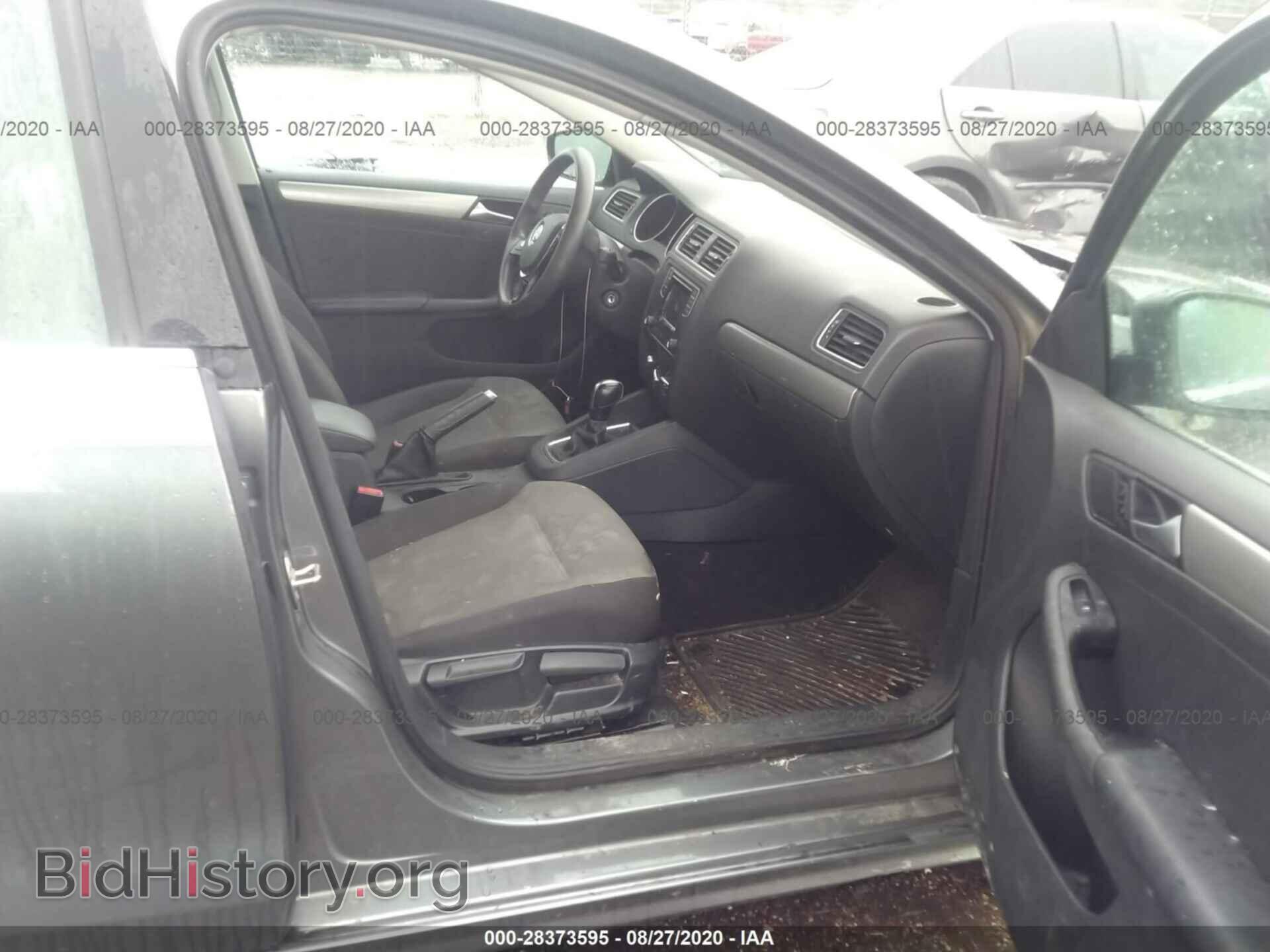 2017 VOLKSWAGEN JETTA - VIN: 3VW2B7AJ3HM377544 - Фото 5