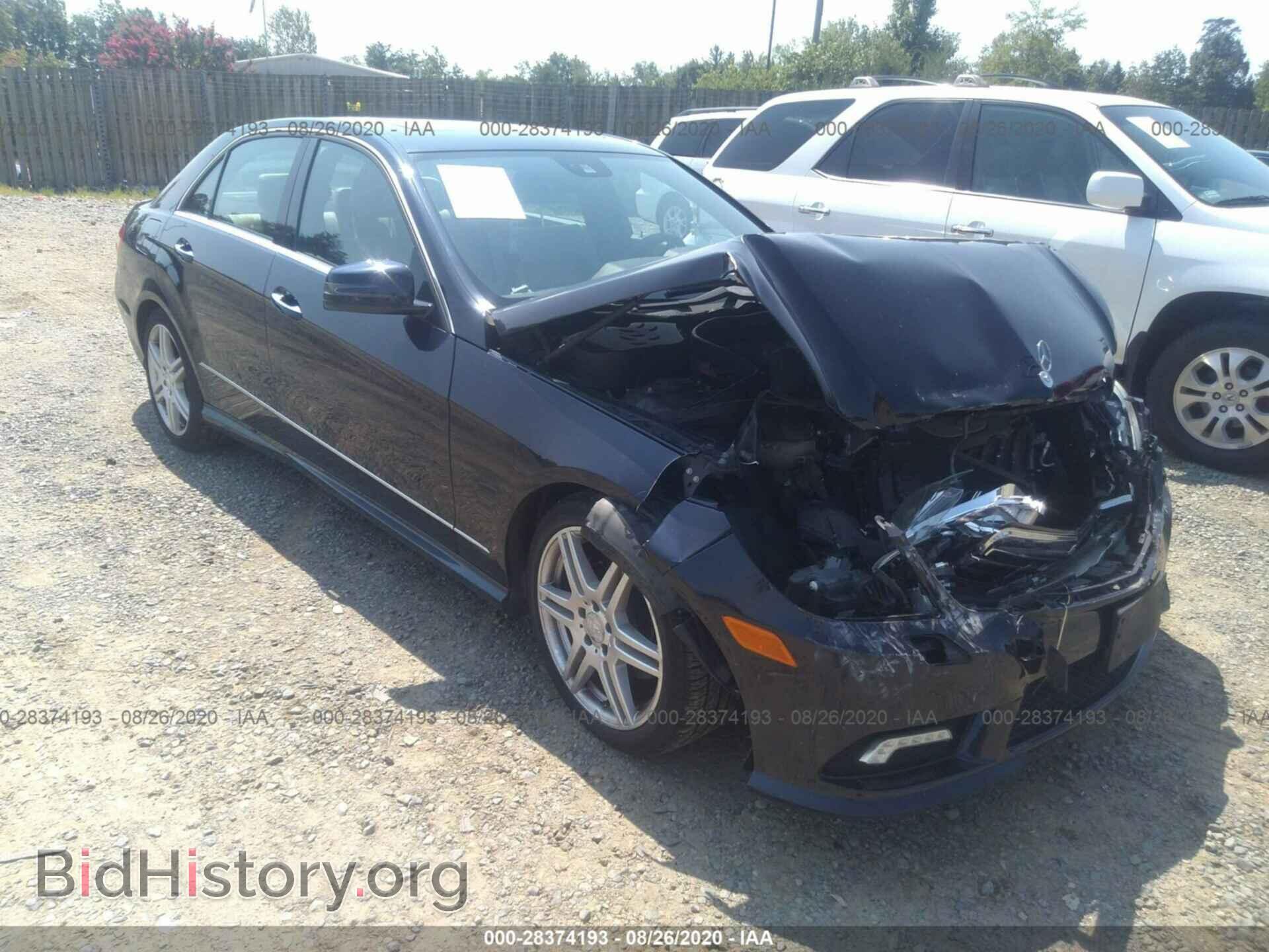 Photo WDDHF8HB8AA100726 - MERCEDES-BENZ E-CLASS 2010
