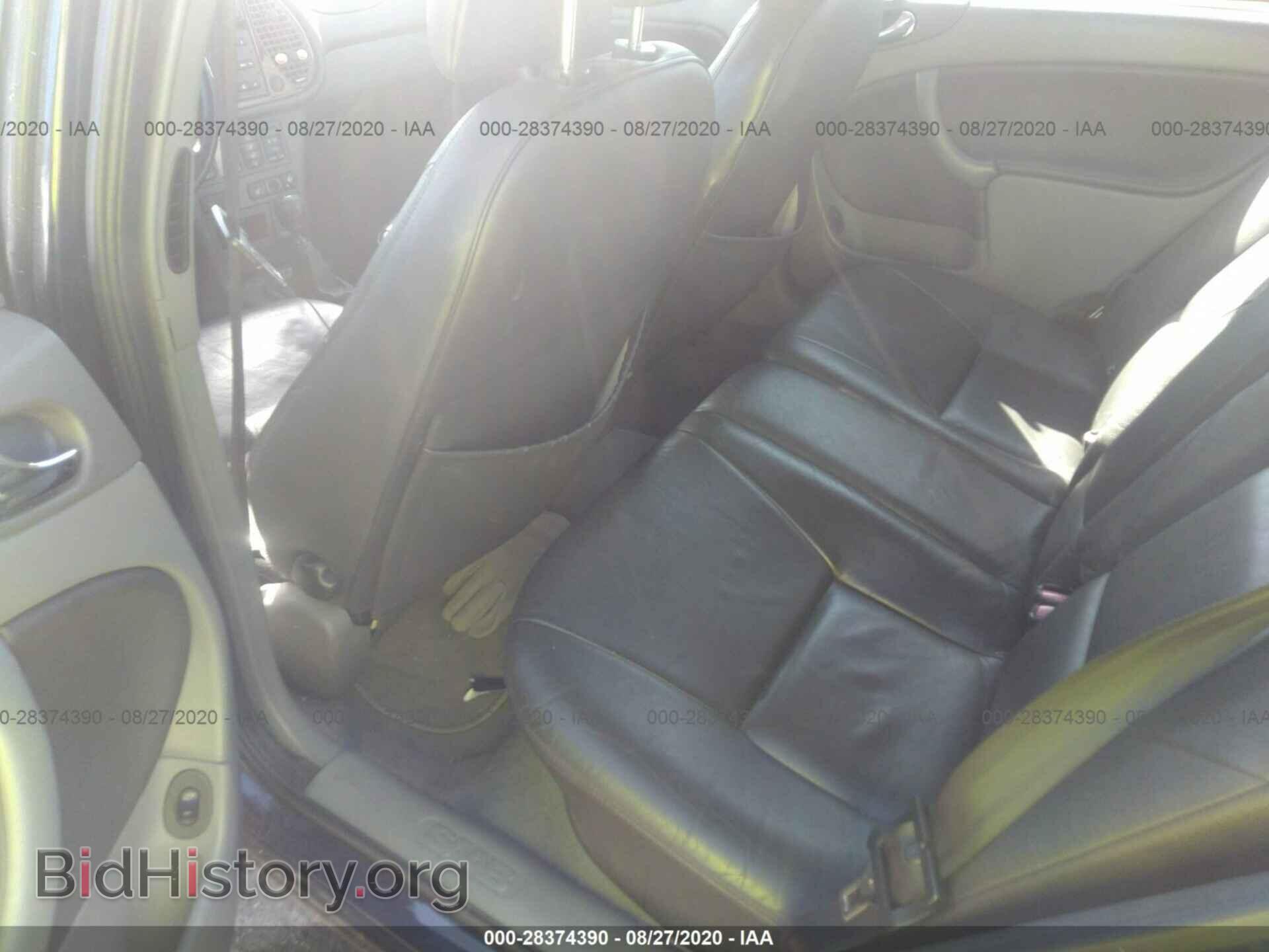 2002 SAAB 9-3 - VIN: YS3DF55K827014562 - Photo 8