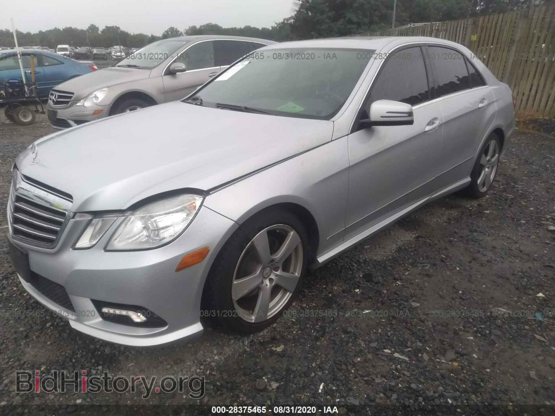 2011 MERCEDES-BENZ E-CLASS - VIN: WDDHF8HB4BA347436 - Фото 2