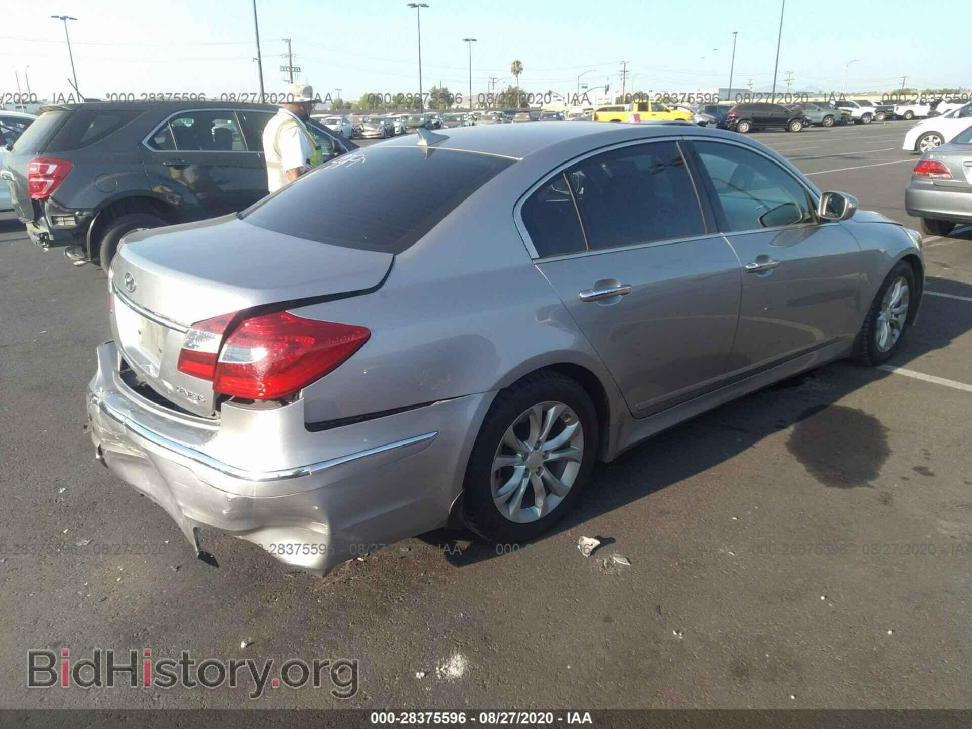 2013 HYUNDAI GENESIS - VIN: KMHGC4DD9DU247313 - Фото 4