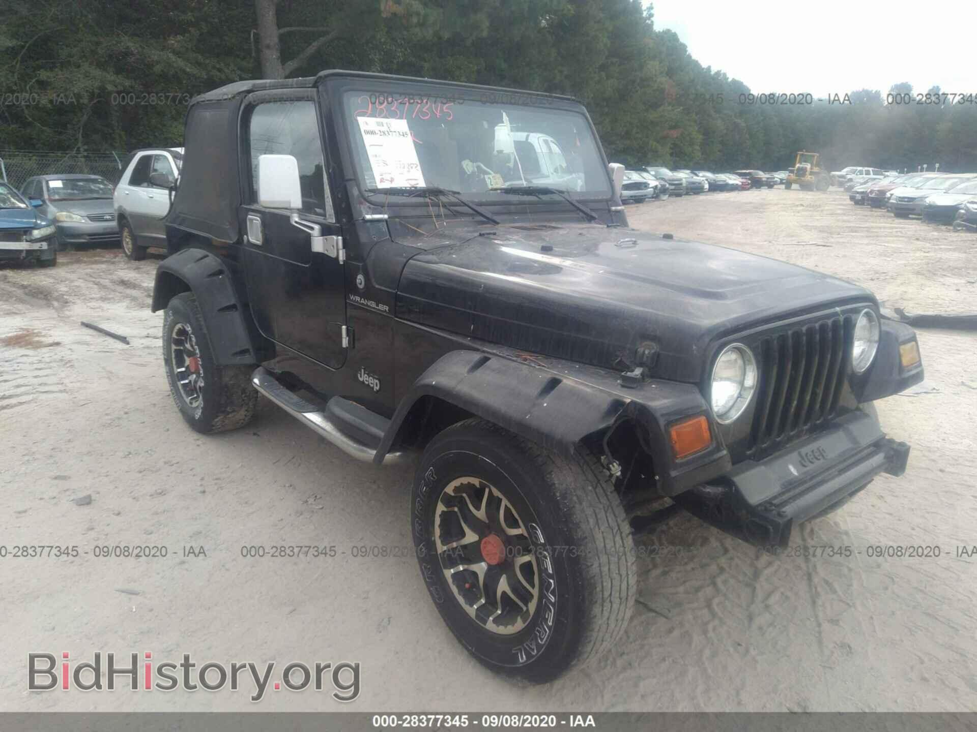 Фотография 1J4FA29P0YP787564 - JEEP WRANGLER 2000