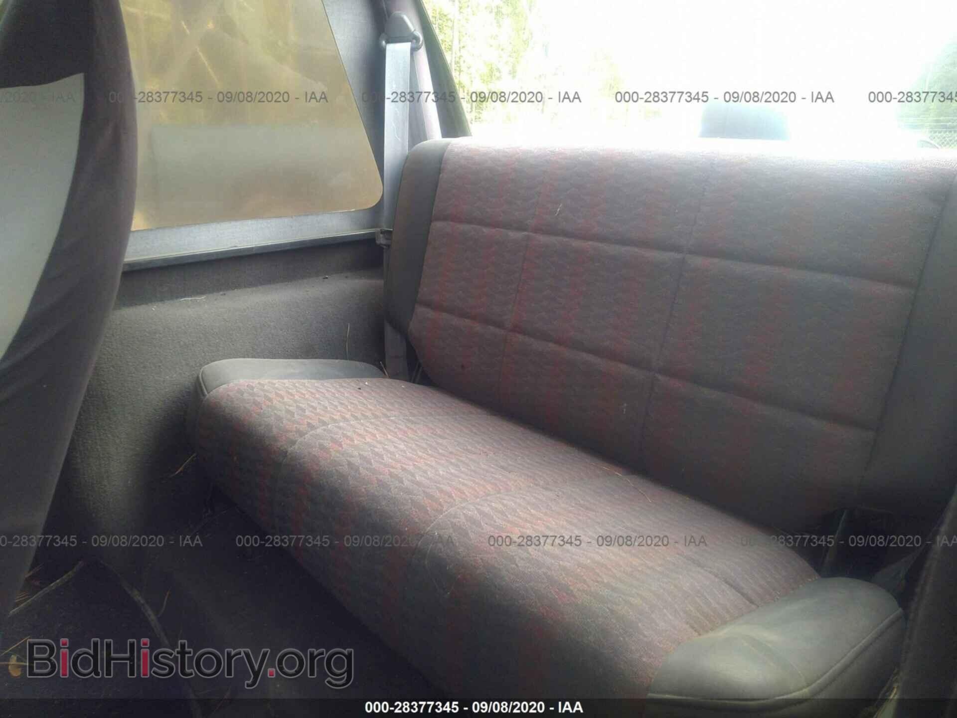2000 JEEP WRANGLER - VIN: 1J4FA29P0YP787564 - Фото 8