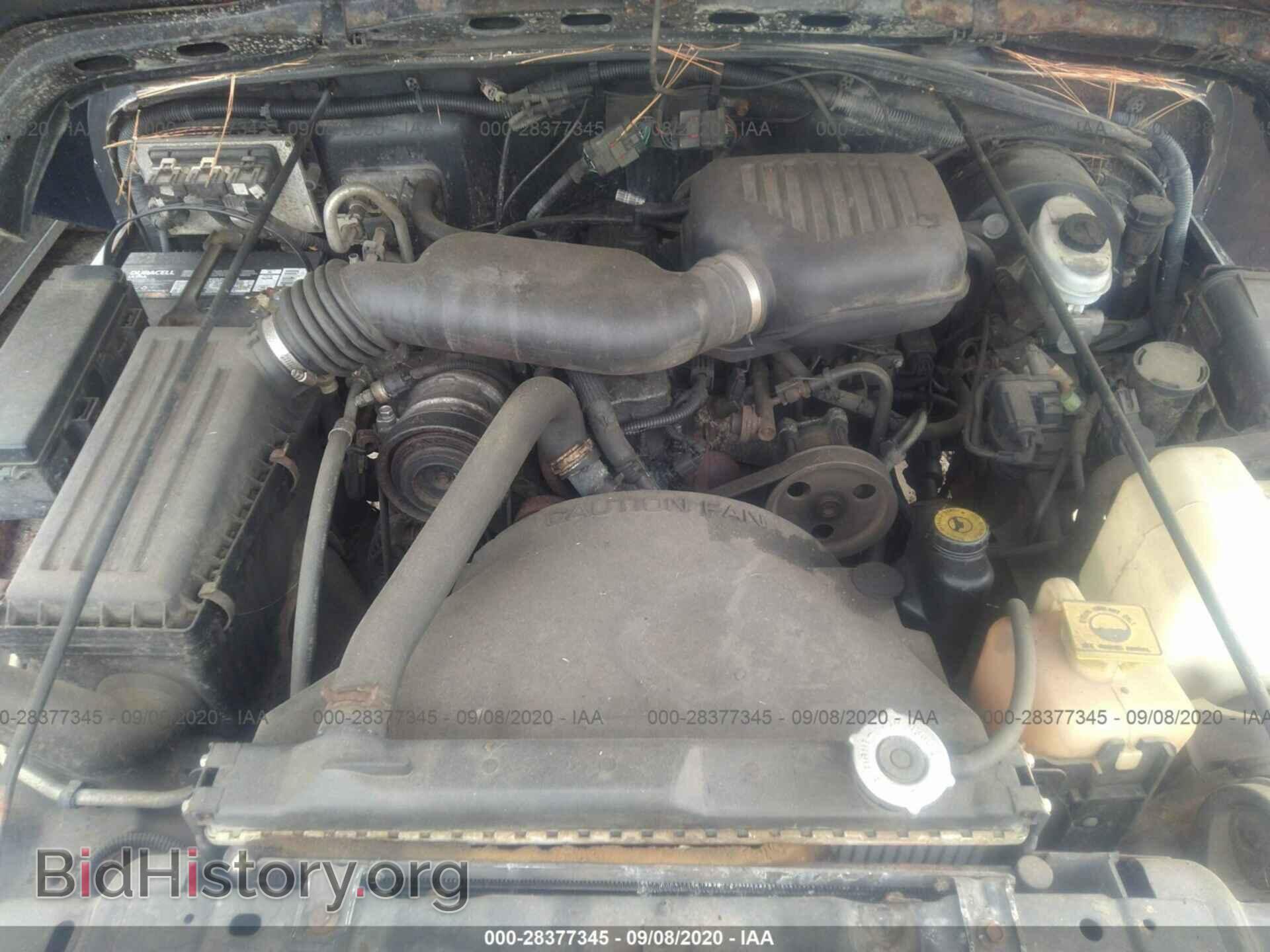 2000 JEEP WRANGLER - VIN: 1J4FA29P0YP787564 - Фото 10