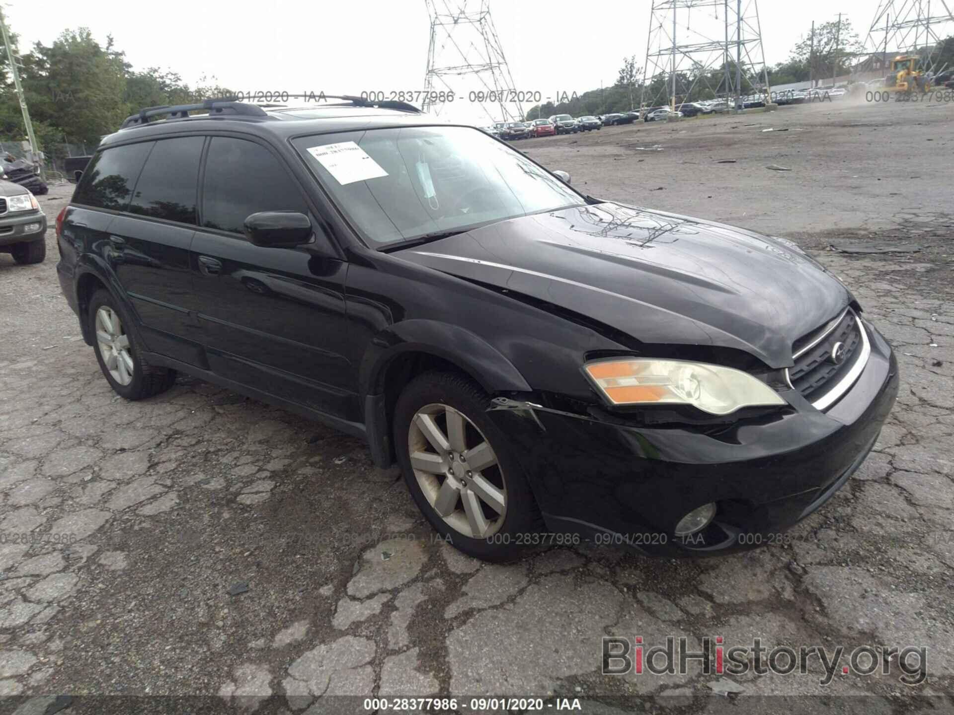 Photo 4S4BP62C867348199 - SUBARU LEGACY WAGON 2006