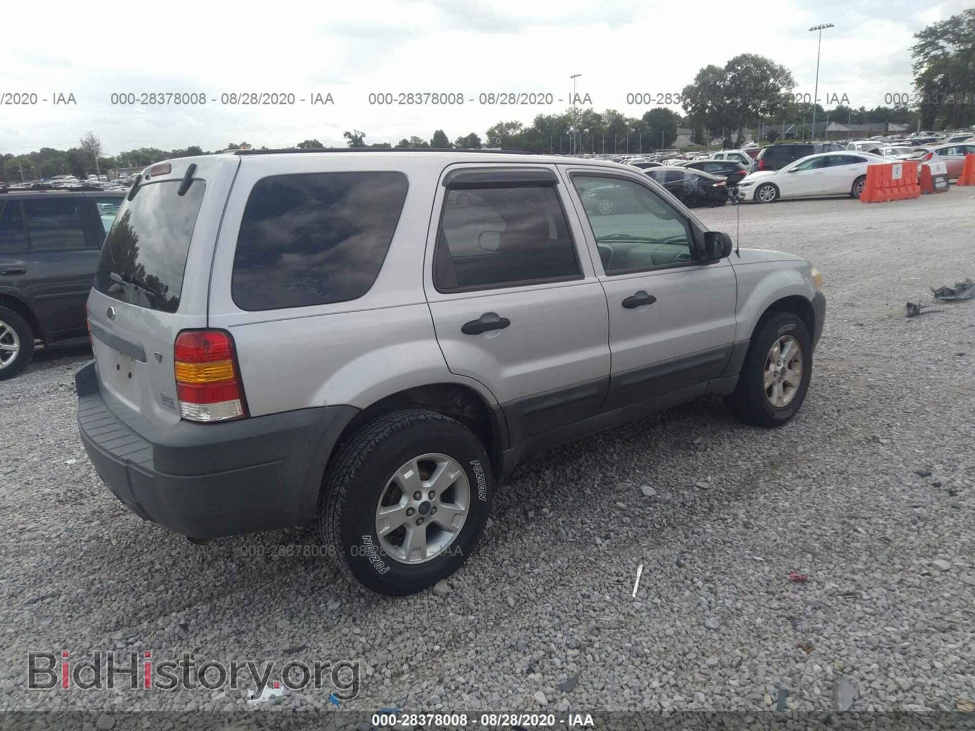 2005 FORD ESCAPE - VIN: 1FMYU03175KD39048 - Фото 4