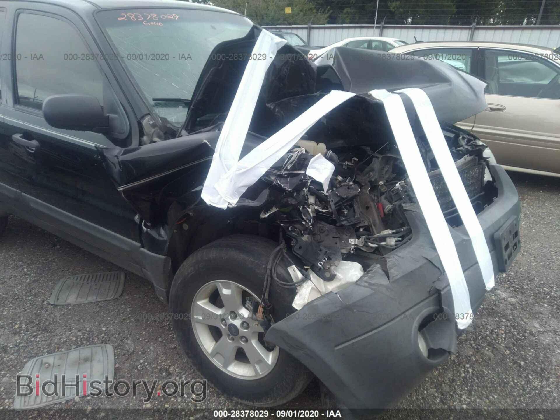 2007 FORD ESCAPE - VIN: 1FMCU93147KA99748 - Фото 6