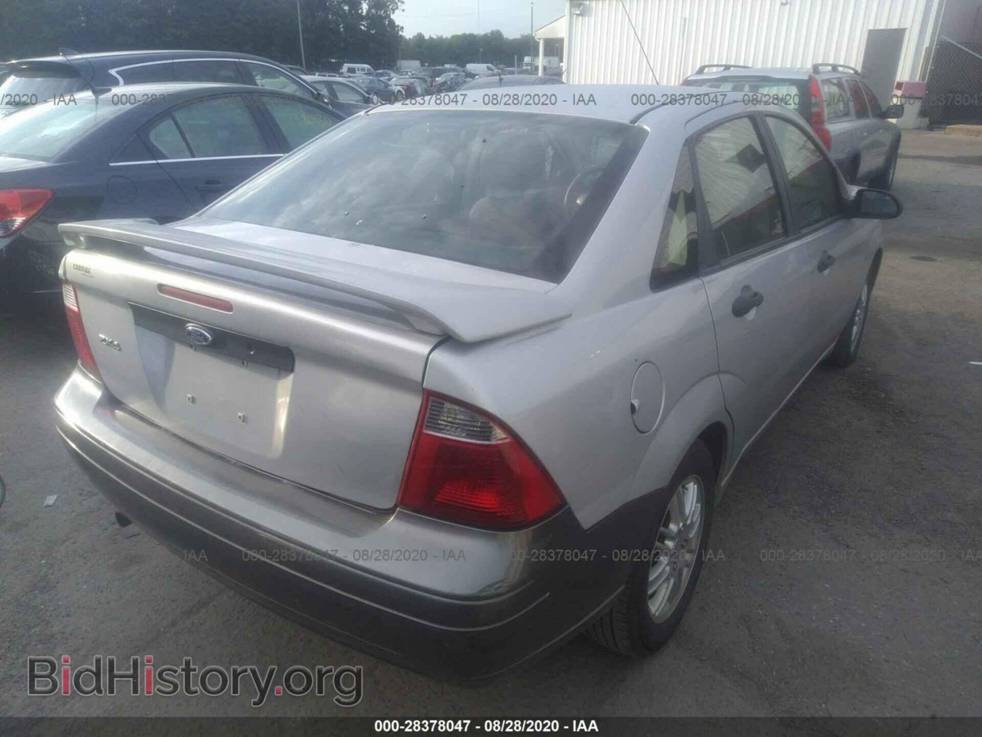 2007 FORD FOCUS - VIN: 1FAFP34N07W137403 - Фото 4