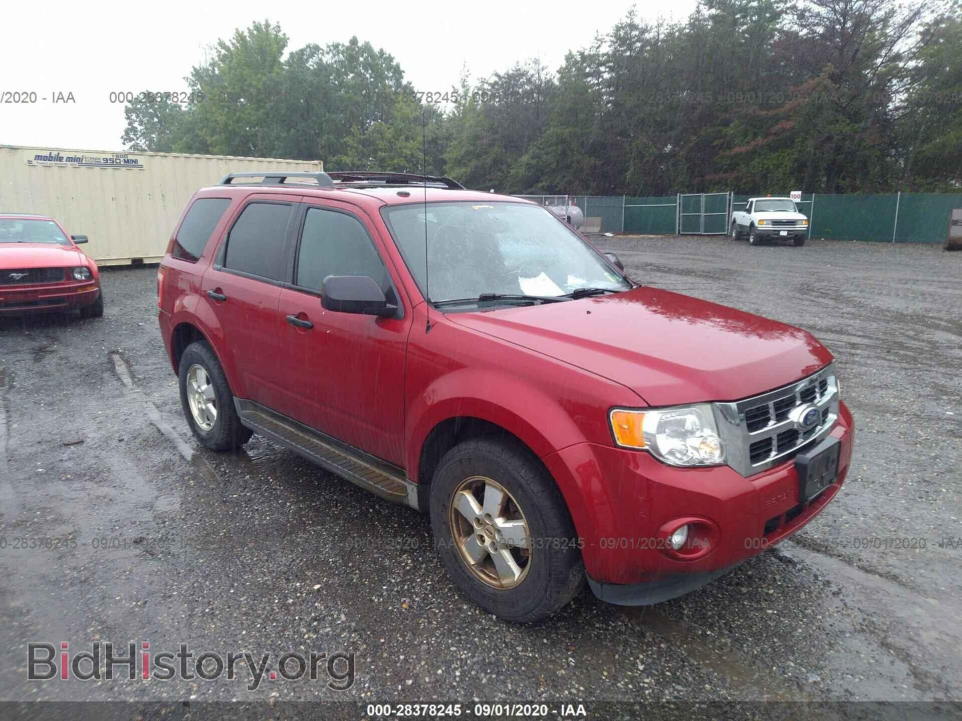 Фотография 1FMCU9D72BKB01704 - FORD ESCAPE 2011