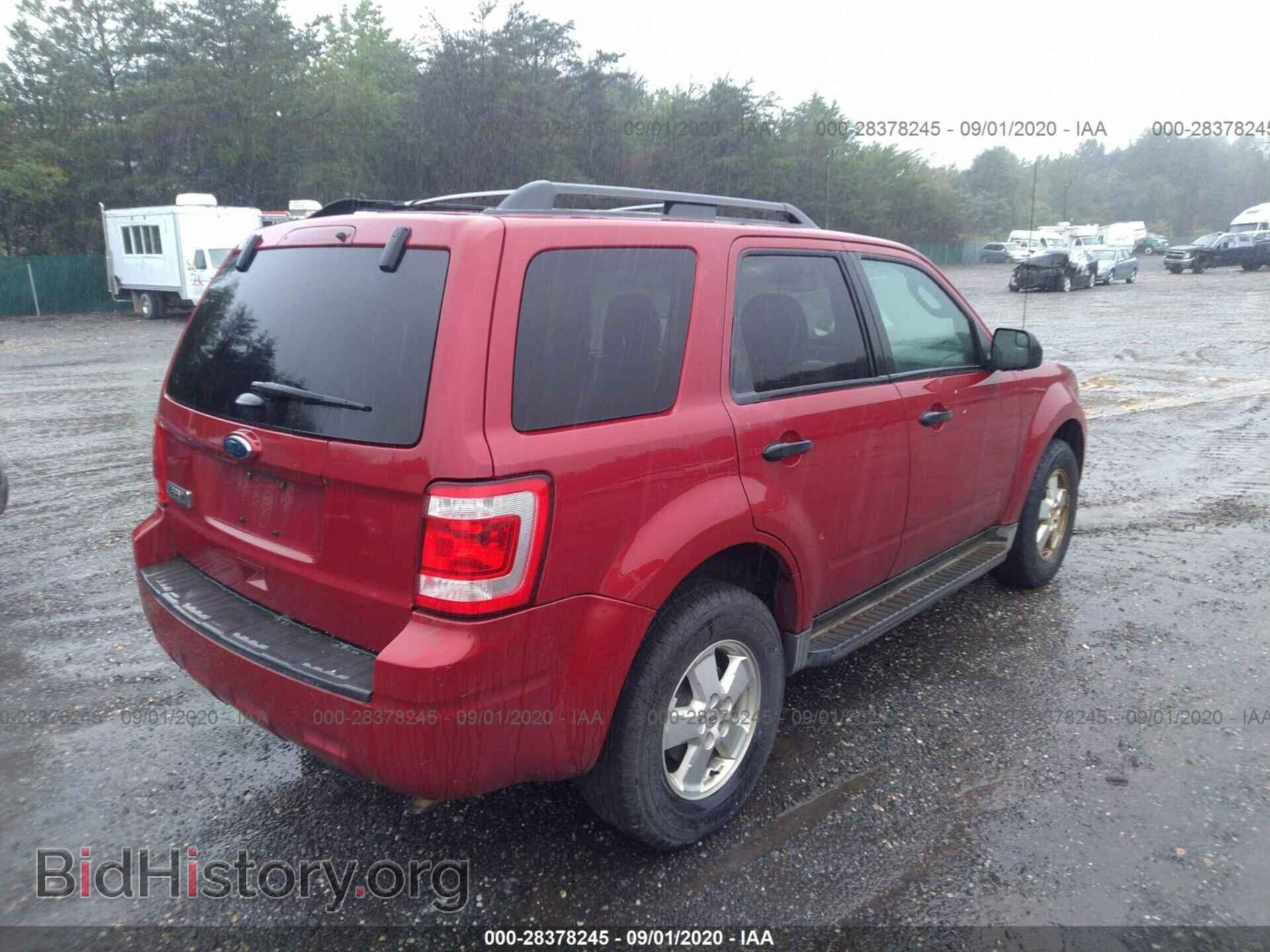 2011 FORD ESCAPE - VIN: 1FMCU9D72BKB01704 - Фото 4