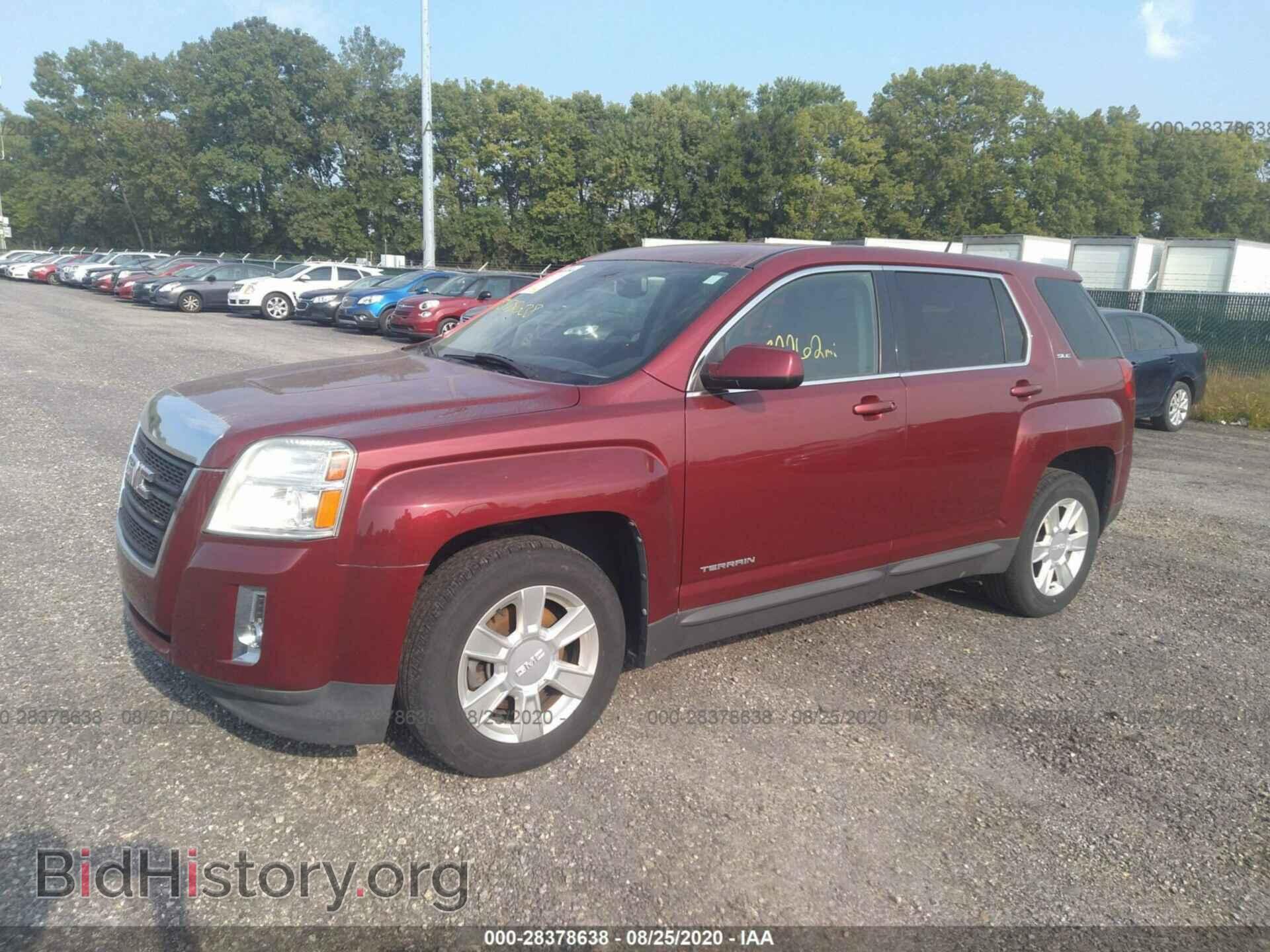 2011 GMC TERRAIN - VIN: 2CTALMEC1B6283447 - Photo 2