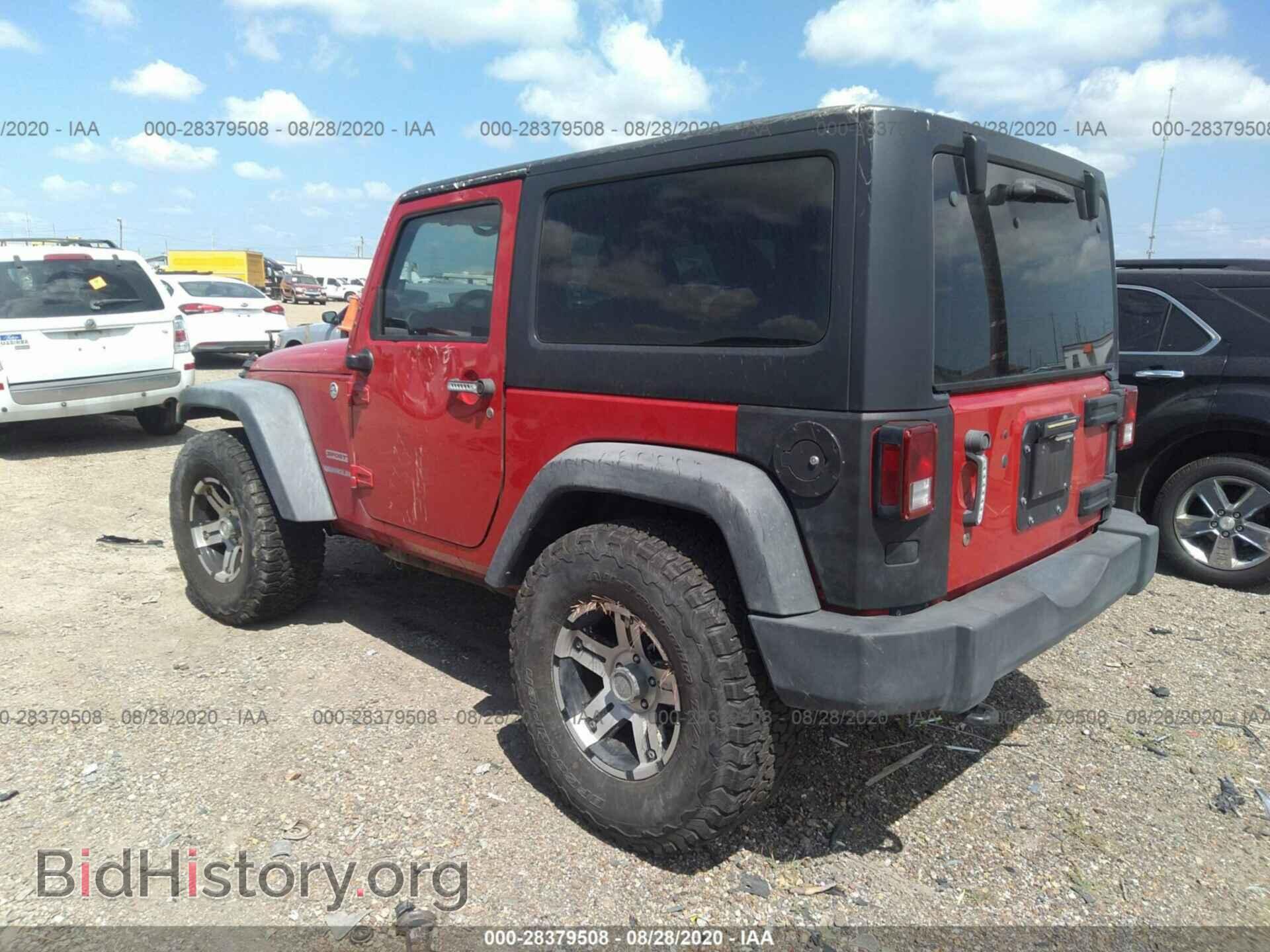 2011 JEEP WRANGLER - VIN: 1J4AA2D16BL617902 - Фото 3