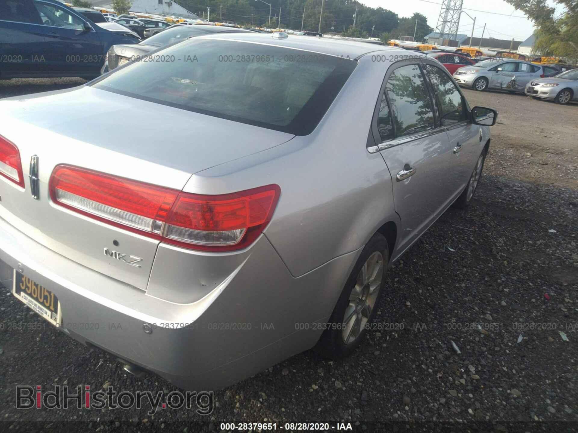 2012 LINCOLN MKZ - VIN: 3LNHL2GC7CR827130 - Photo 4