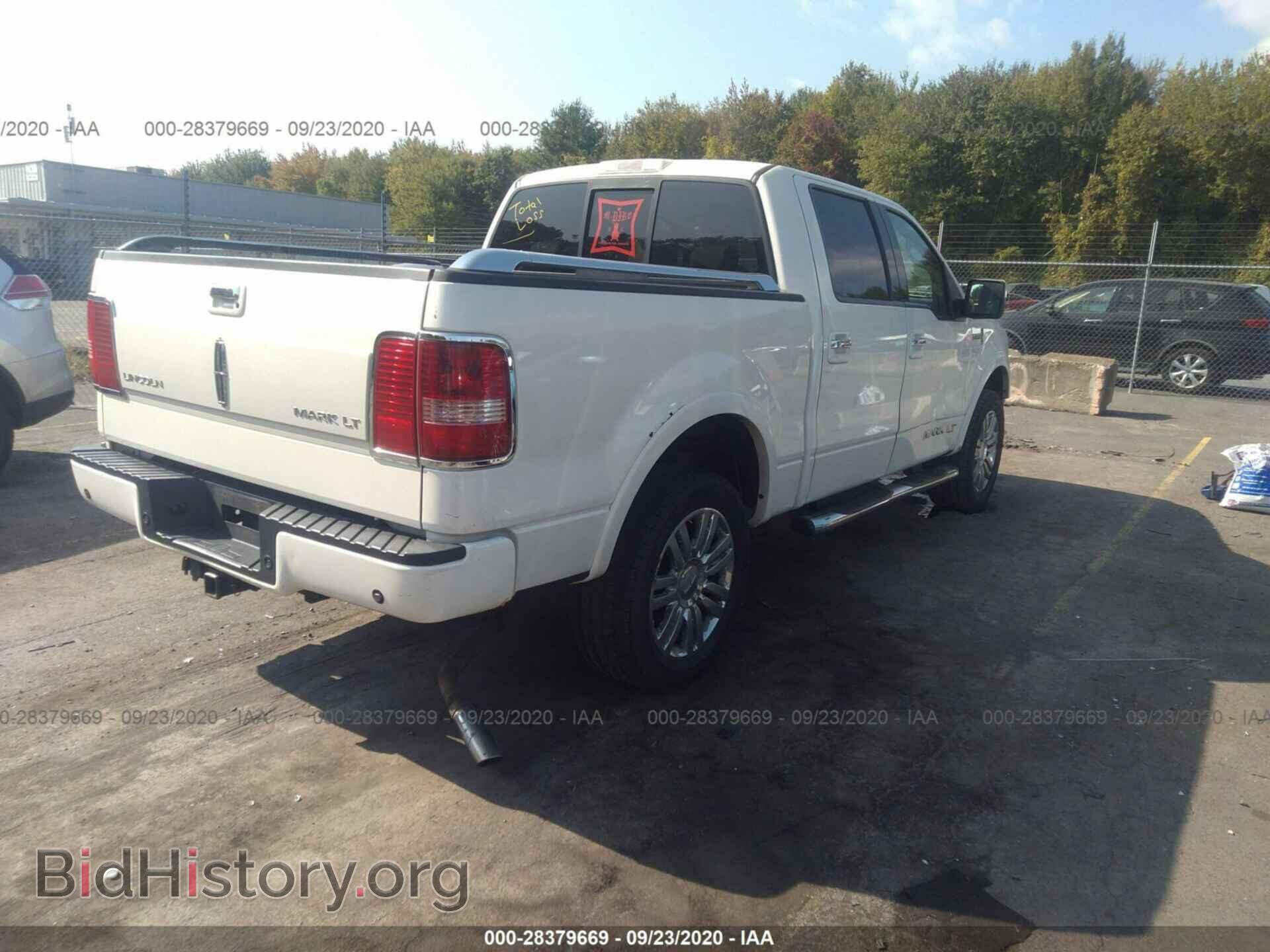 2007 LINCOLN MARK LT - VIN: 5LTPW18507FJ05533 - Фото 4
