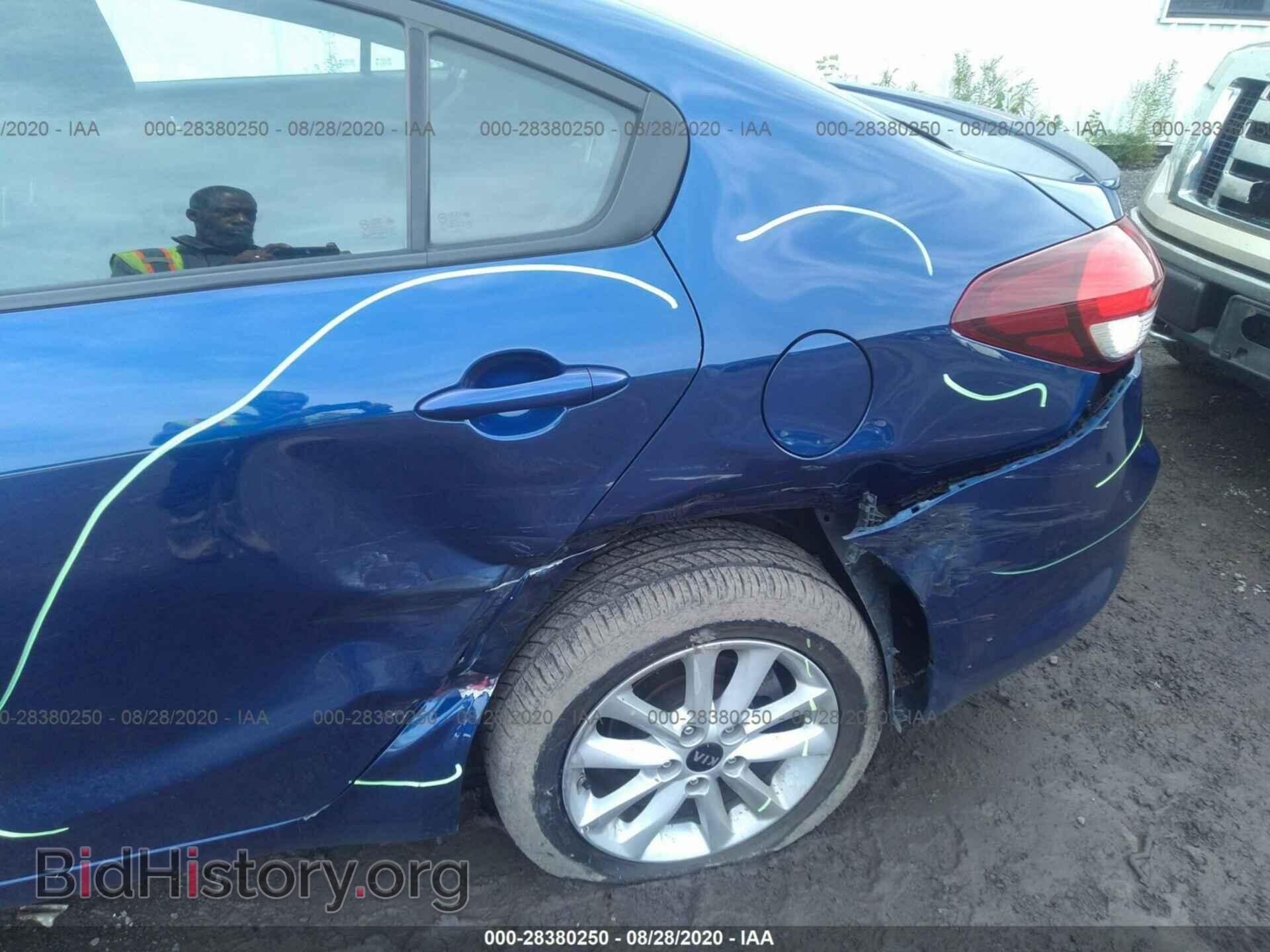 2017 KIA FORTE - VIN: 3KPFL4A71HE138024 - Фото 6
