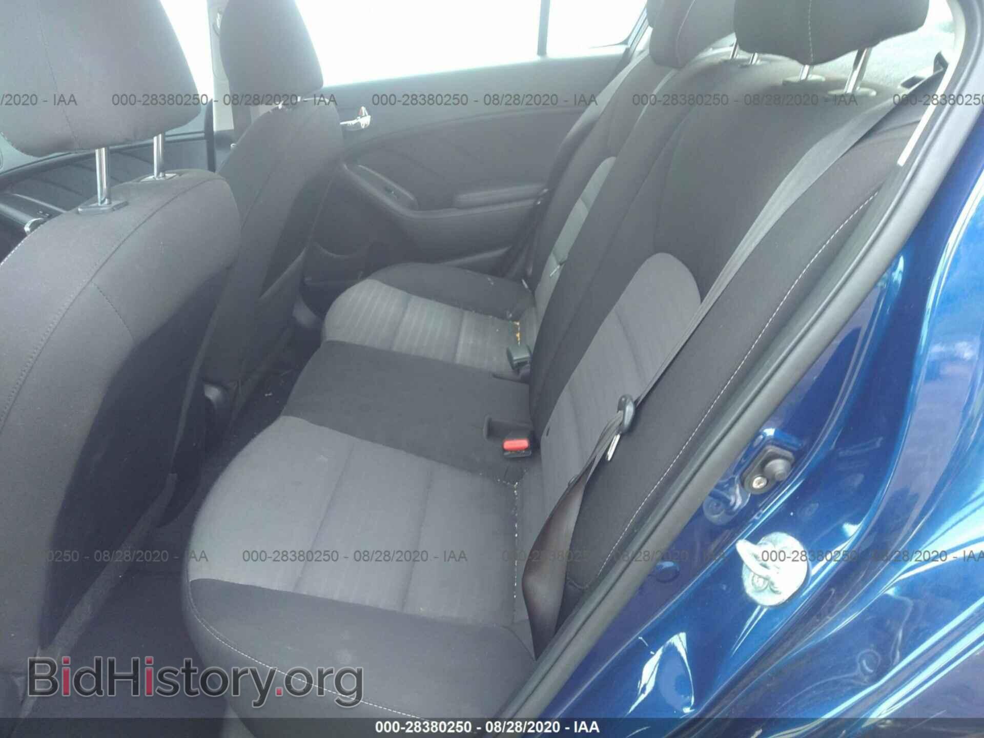 2017 KIA FORTE - VIN: 3KPFL4A71HE138024 - Фото 8