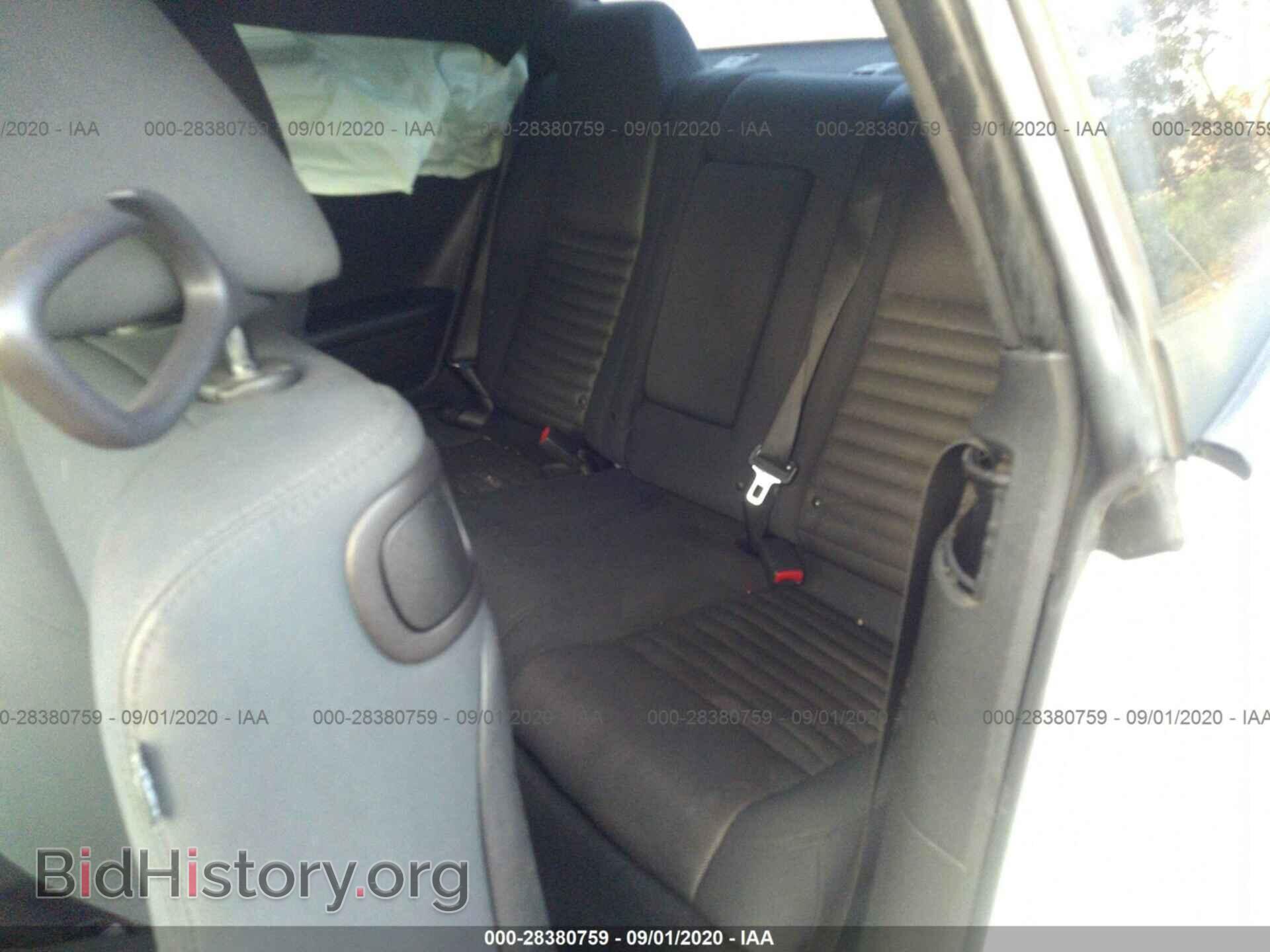 2011 DODGE CHALLENGER - VIN: 2B3CJ4DG2BH565682 - Фото 8