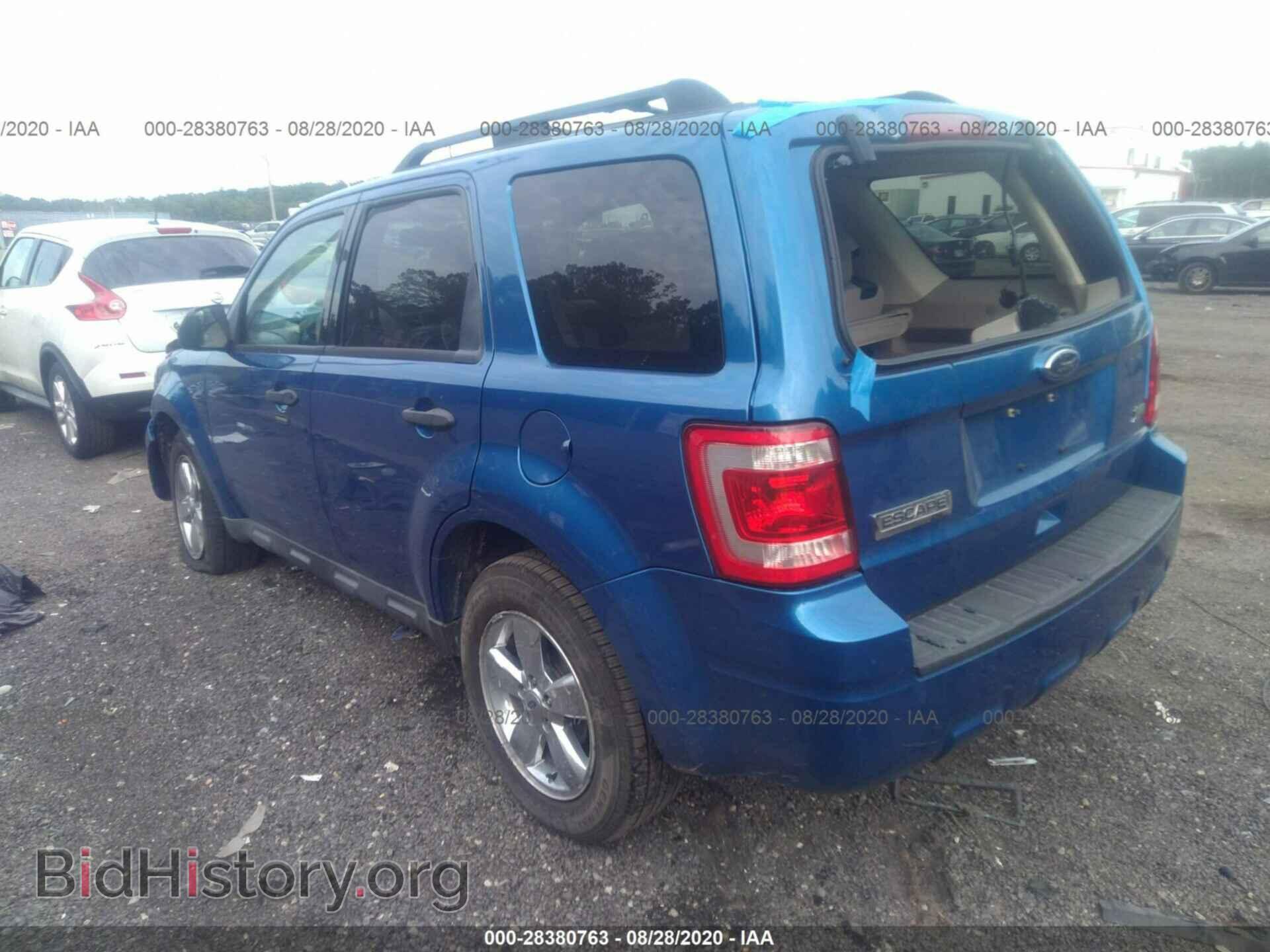 2011 FORD ESCAPE - VIN: 1FMCU9DG4BKA04603 - Photo 3