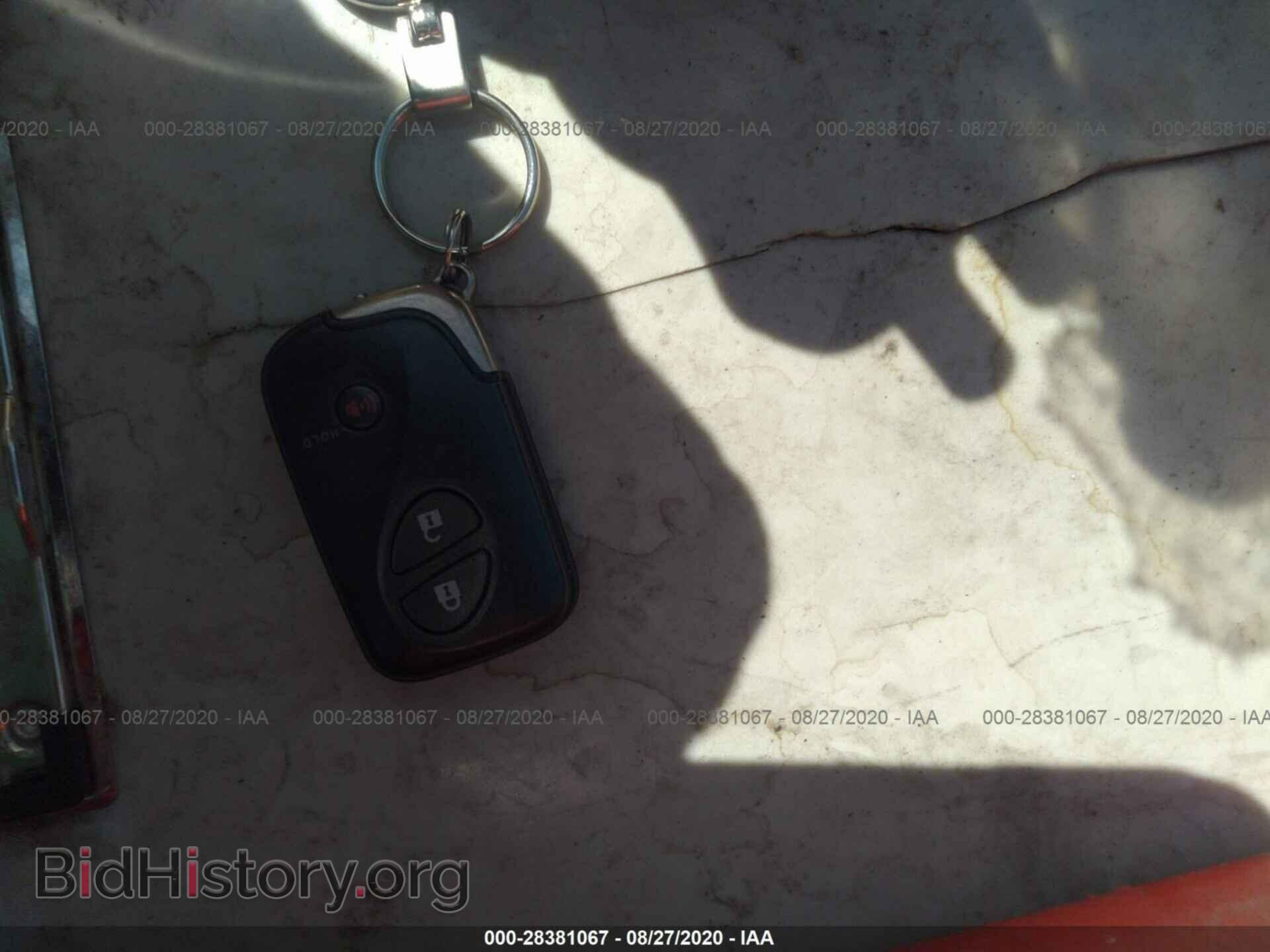 2011 LEXUS CT 200H - VIN: JTHKD5BH6B2005254 - Фото 11