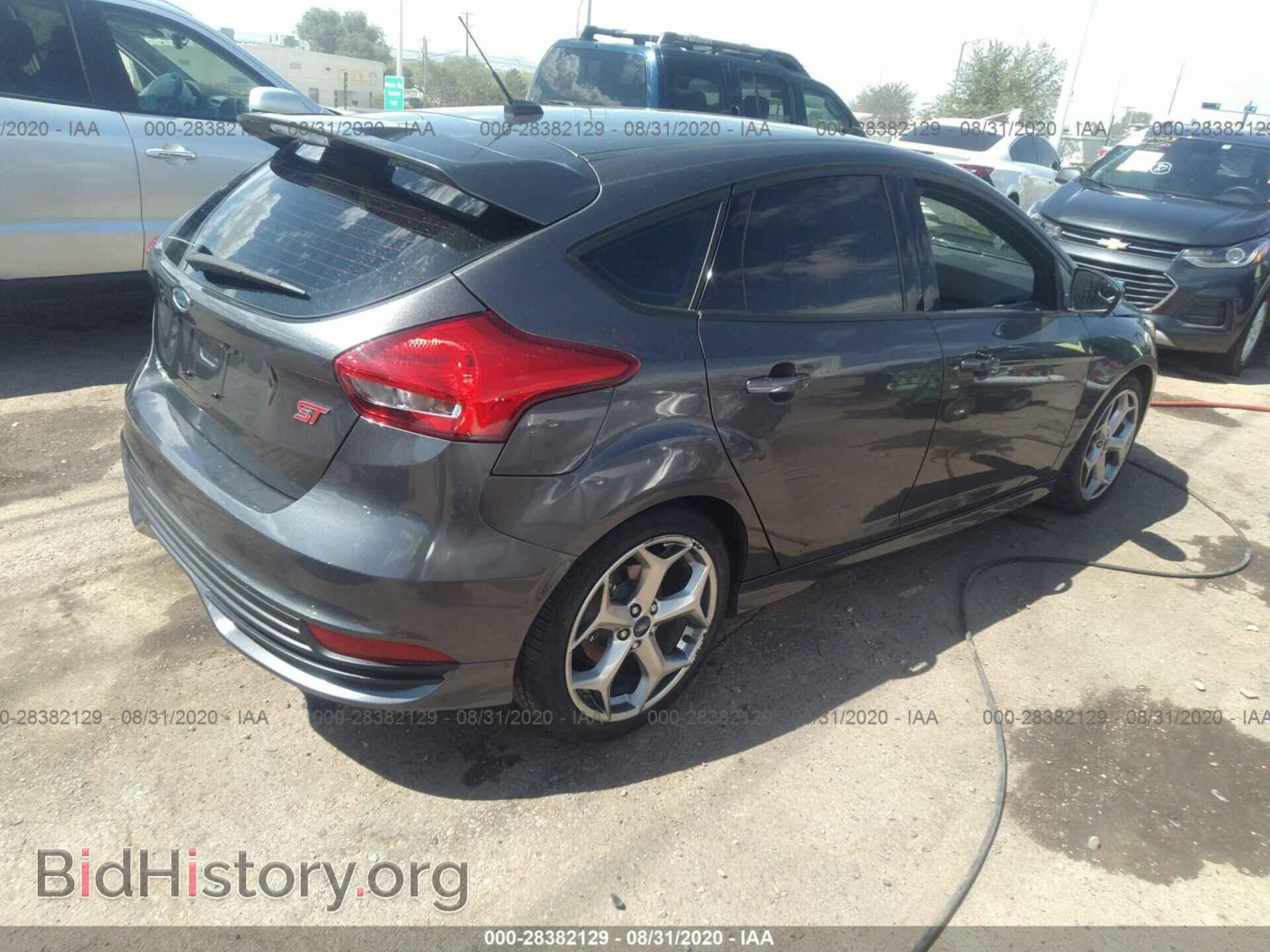 2016 FORD FOCUS - VIN: 1FADP3L98GL317788 - Photo 4