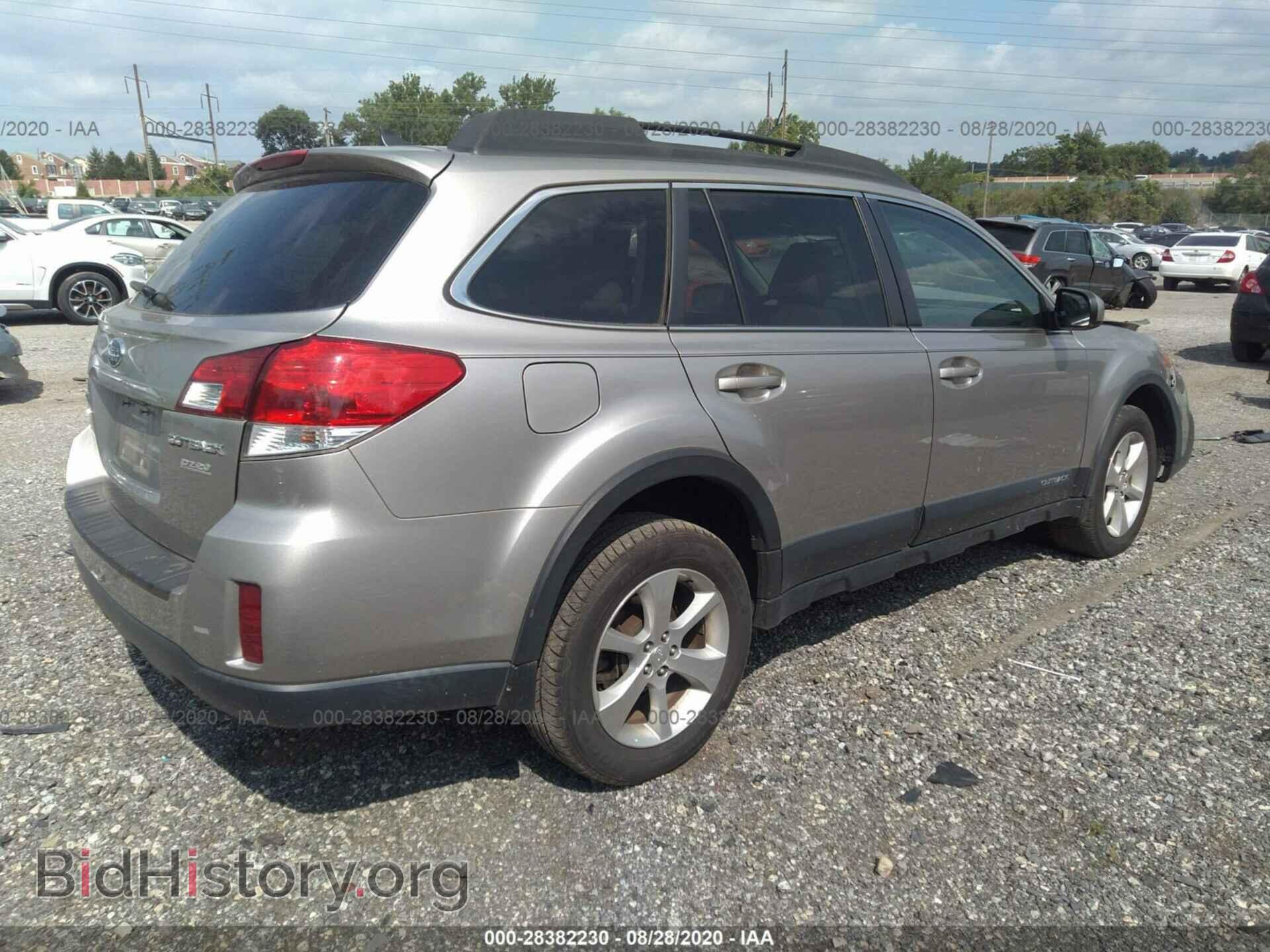 2014 SUBARU OUTBACK - VIN: 4S4BRBLC8E3320992 - Фото 4