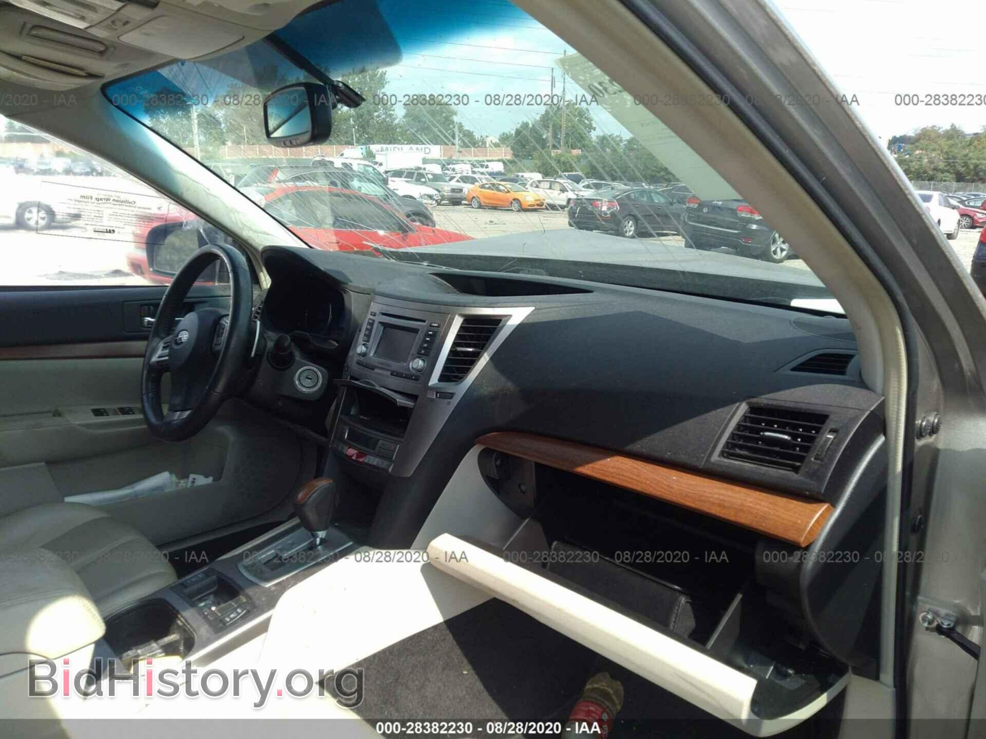 2014 SUBARU OUTBACK - VIN: 4S4BRBLC8E3320992 - Фото 5