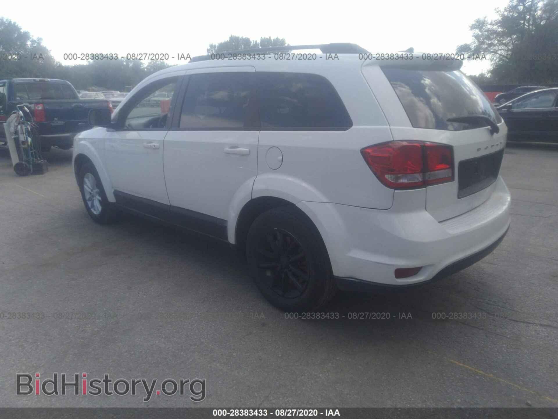 2017 DODGE JOURNEY - VIN: 3C4PDCBB0HT590444 - Фото 3