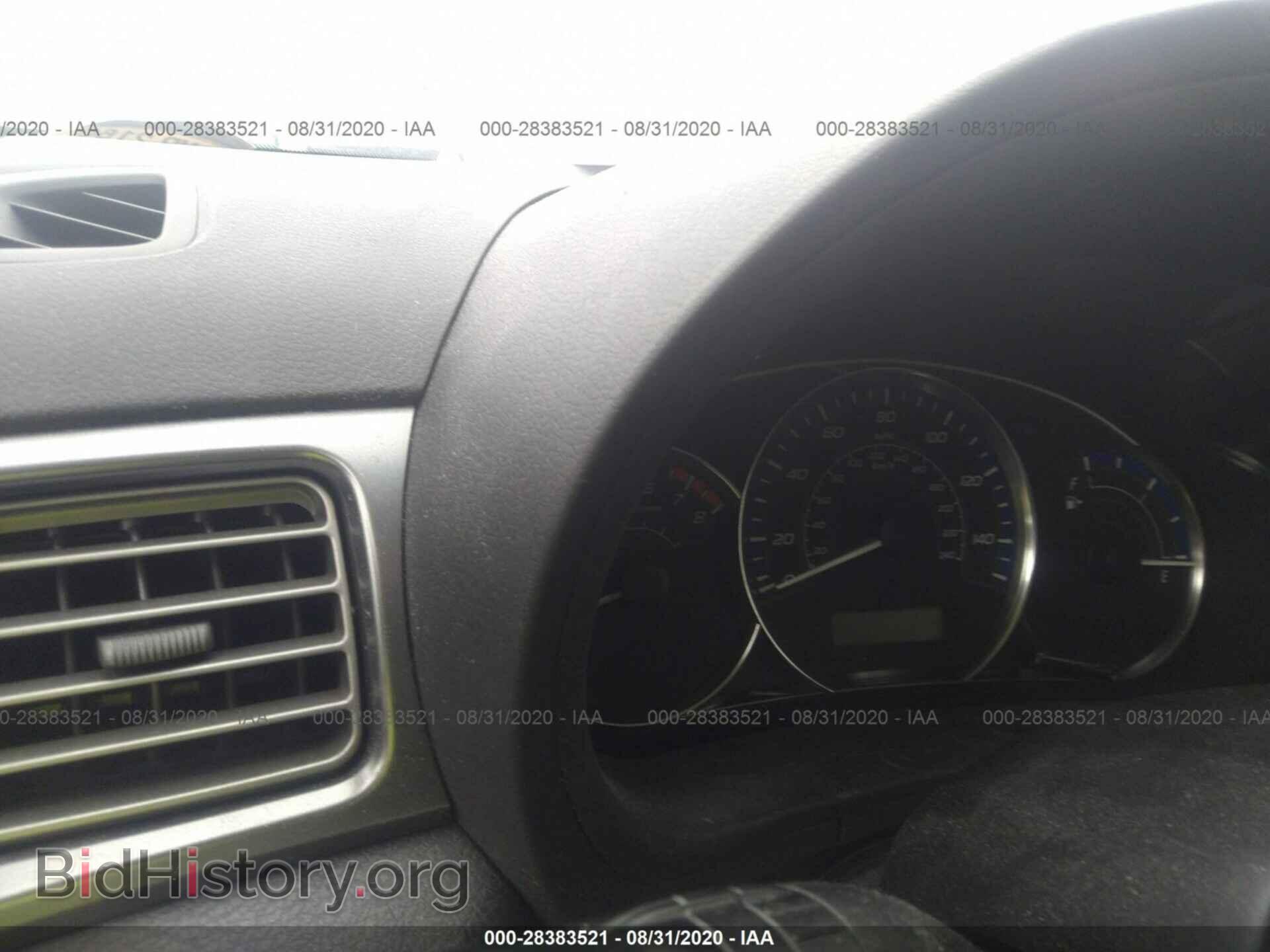 2011 SUBARU FORESTER - VIN: JF2SHAEC2BH738222 - Фото 7