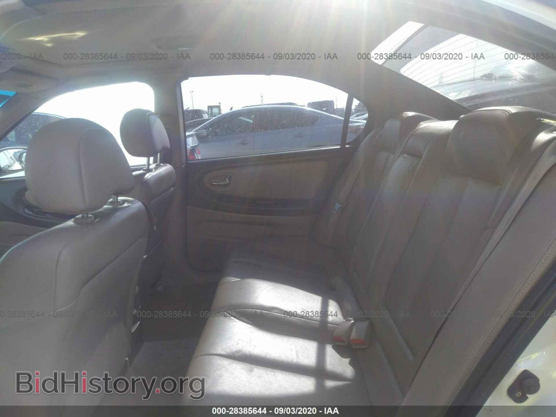 2000 NISSAN MAXIMA - VIN: JN1CA31D1YT764644 - Photo 8