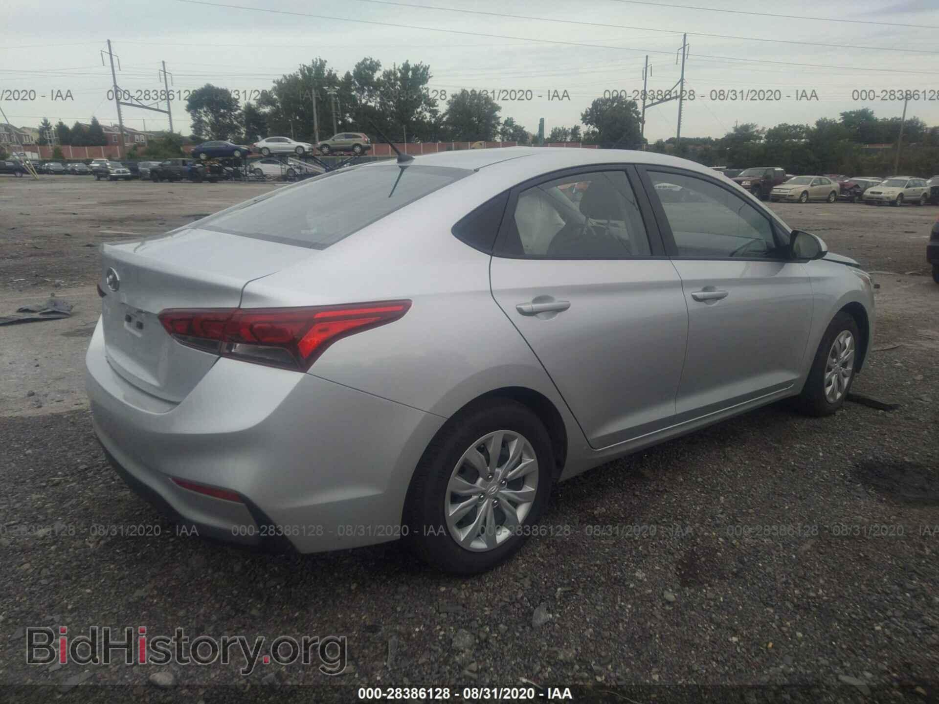 2019 HYUNDAI ACCENT - VIN: 3KPC24A3XKE065360 - Фото 4
