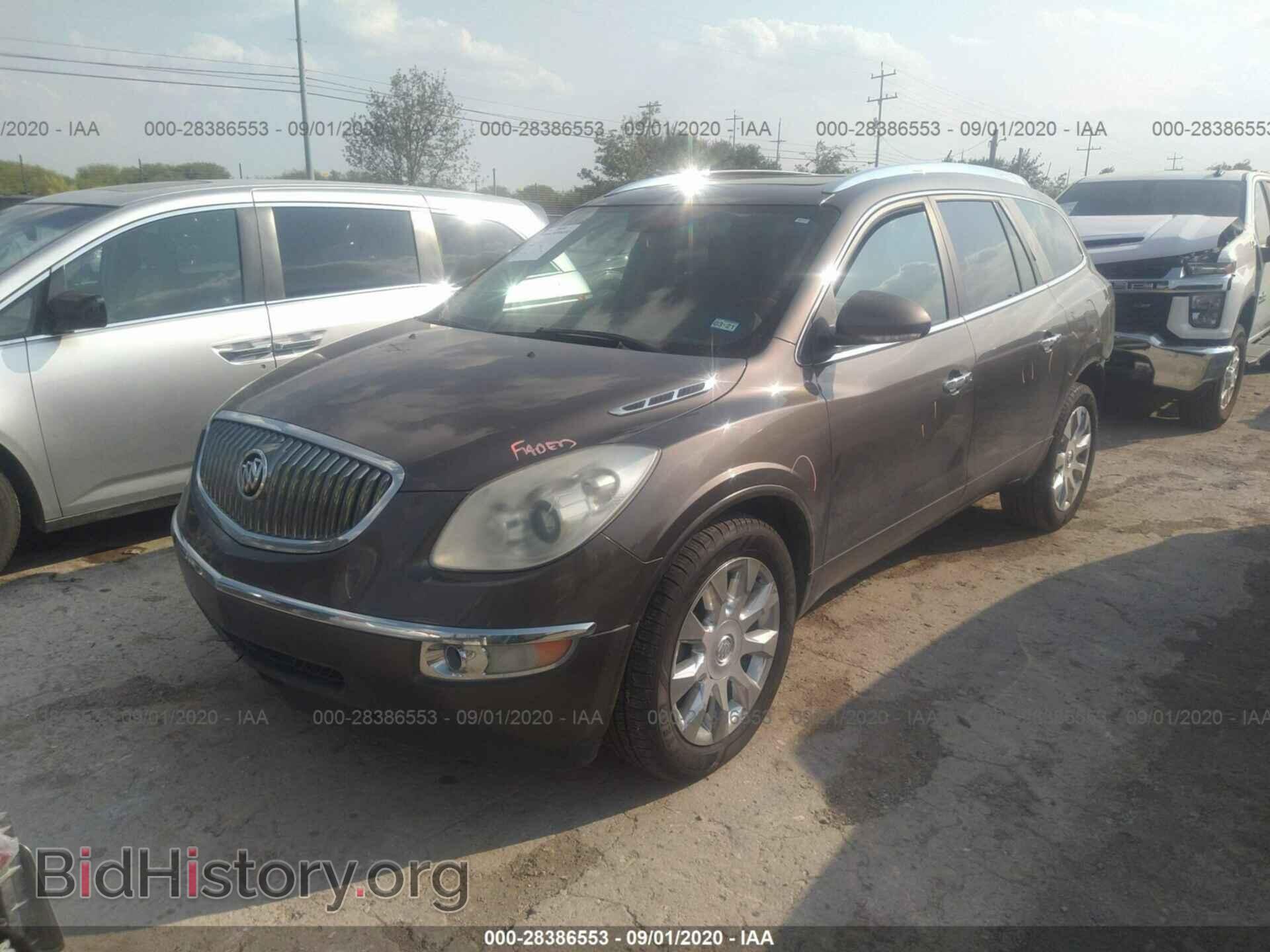2012 BUICK ENCLAVE - VIN: 5GAKRDED4CJ302344 - Photo 2