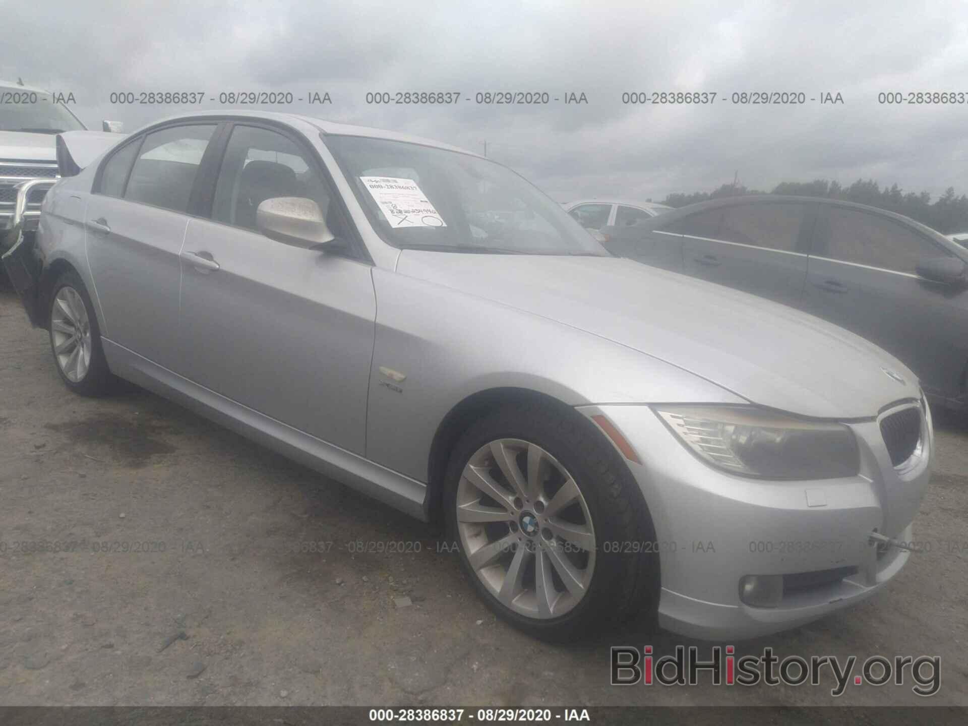 Photo WBAPK7C55BF082149 - BMW 3 SERIES 2011