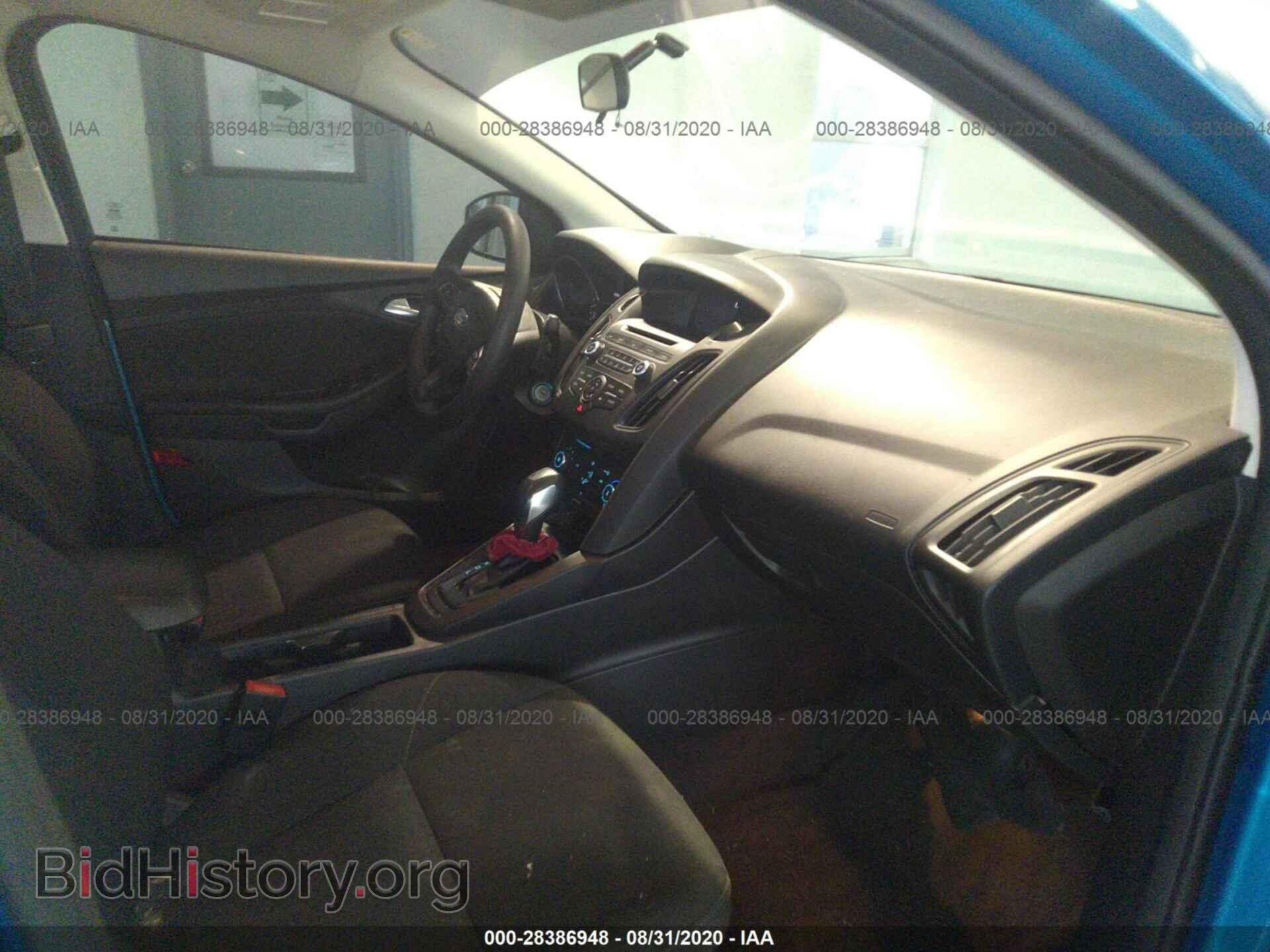 2016 FORD FOCUS - VIN: 1FADP3F22GL376916 - Photo 5