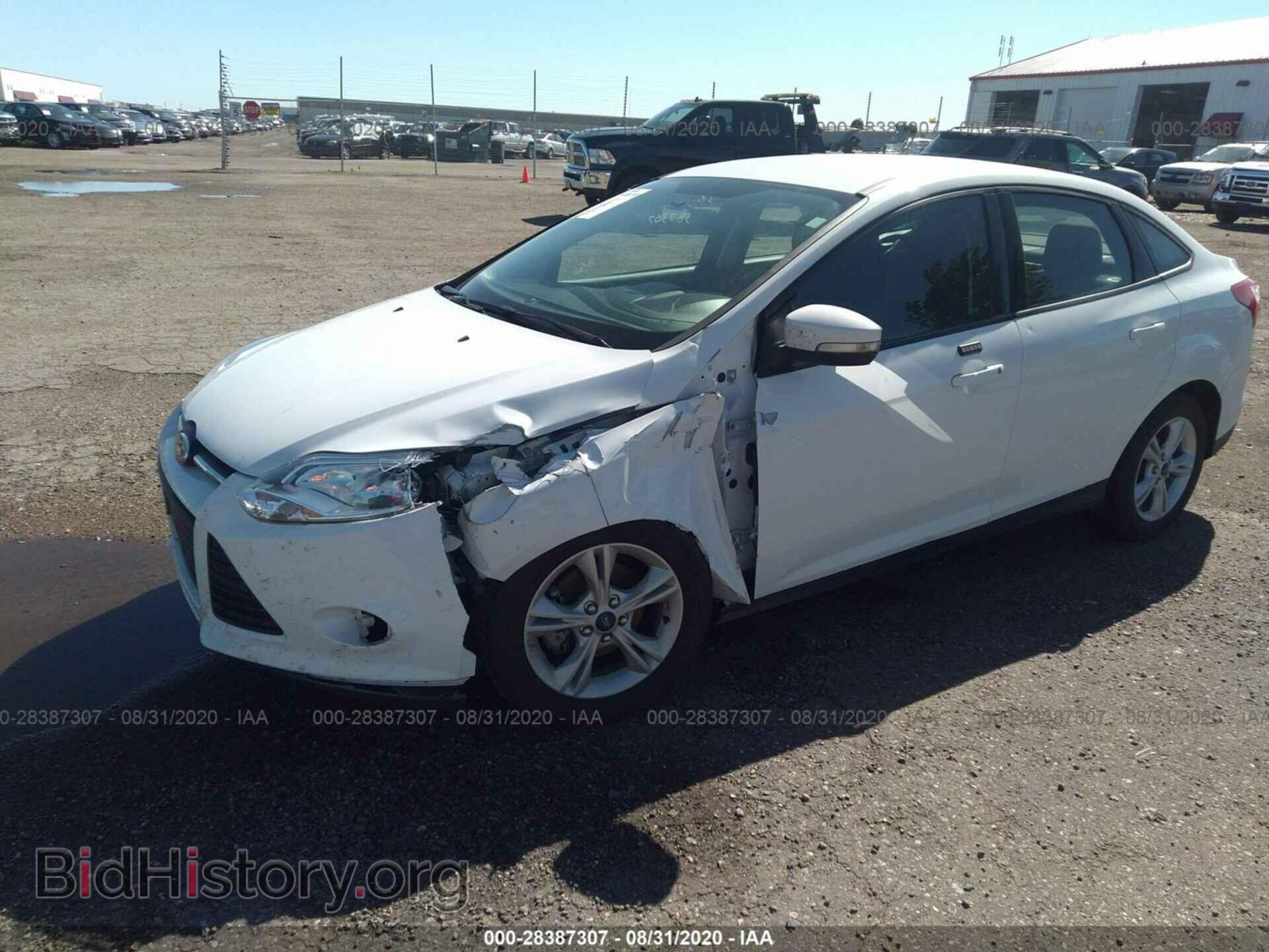 2014 FORD FOCUS - VIN: 1FADP3F23EL413677 - Photo 2