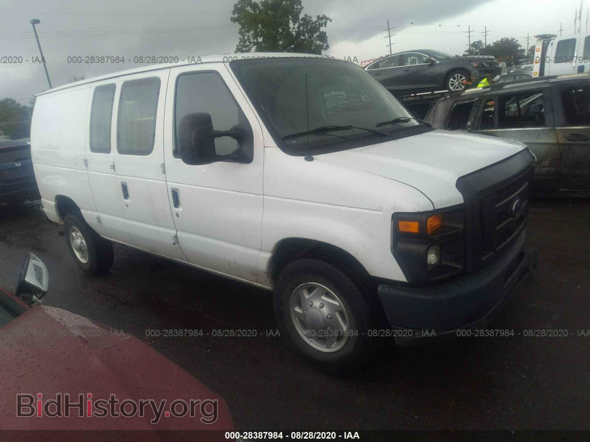 Photo 1FTNE2EL9BDB28786 - FORD ECONOLINE CARGO VAN 2011