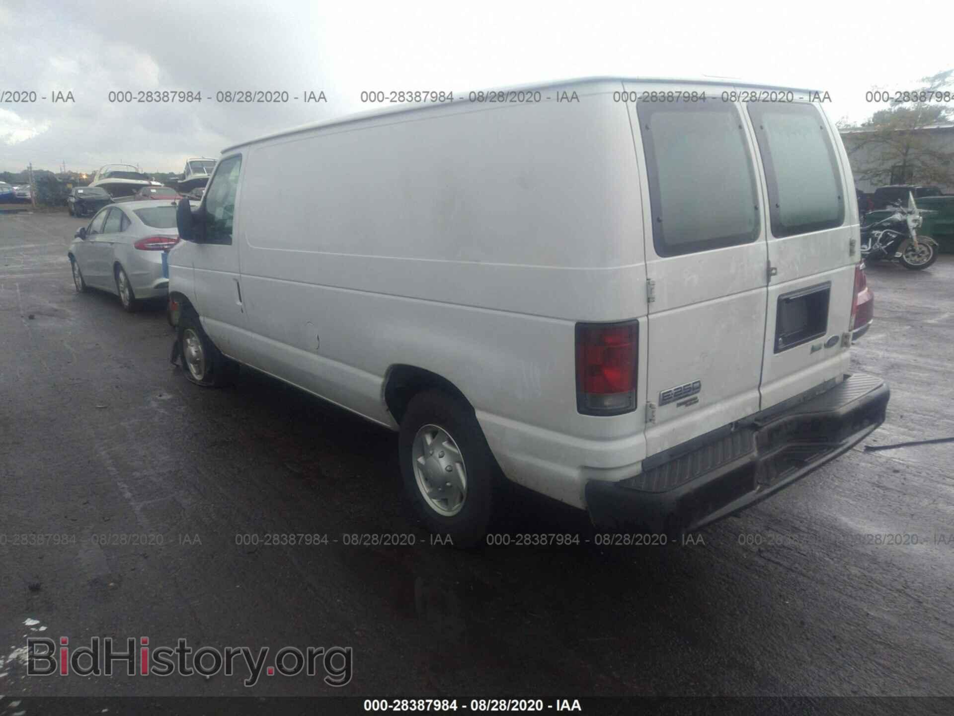 2011 FORD ECONOLINE CARGO VAN - VIN: 1FTNE2EL9BDB28786 - Фото 3