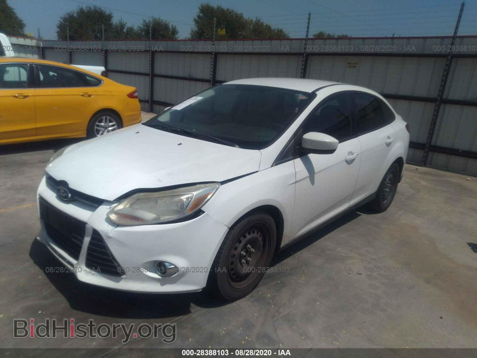 2012 FORD FOCUS - VIN: 1FAHP3F28CL371733 - Photo 2