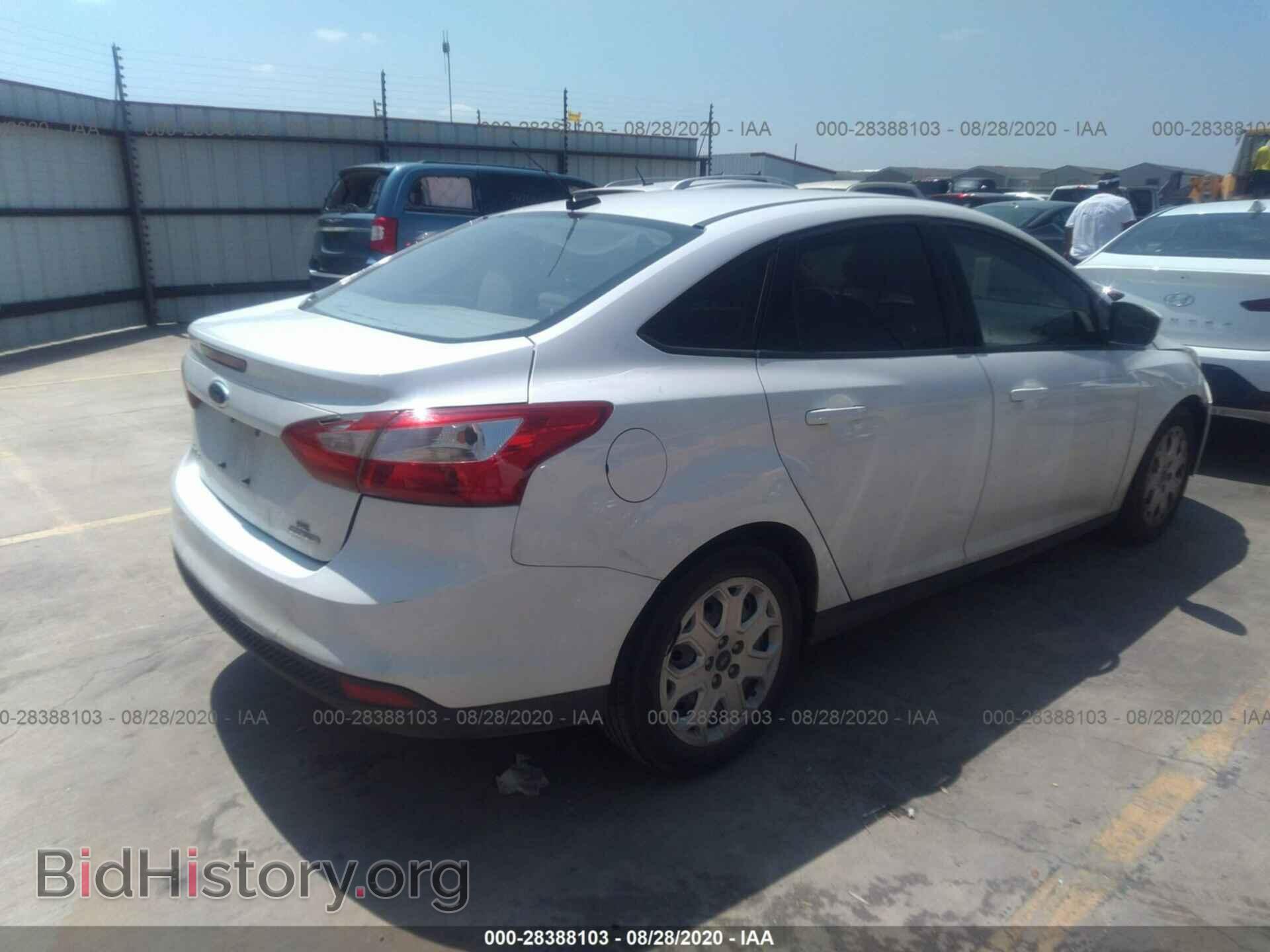 2012 FORD FOCUS - VIN: 1FAHP3F28CL371733 - Photo 4