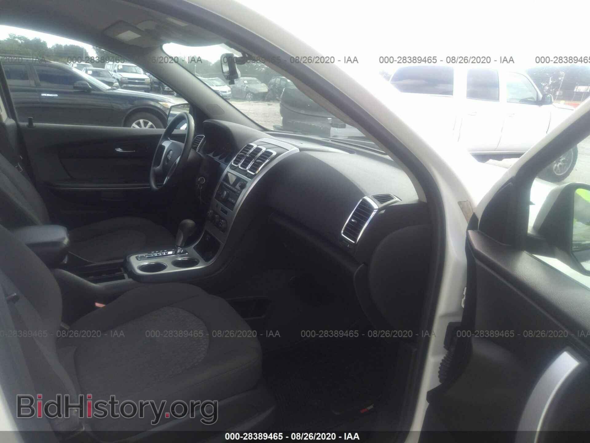 2010 GMC ACADIA - VIN: 1GKLVKED5AJ157206 - Фото 5