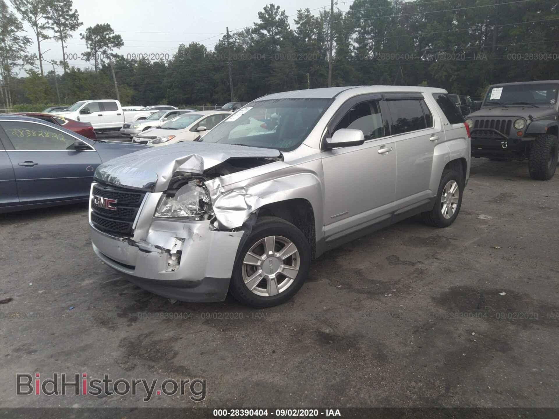 2011 GMC TERRAIN - VIN: 2CTALMEC5B6390856 - Фото 2