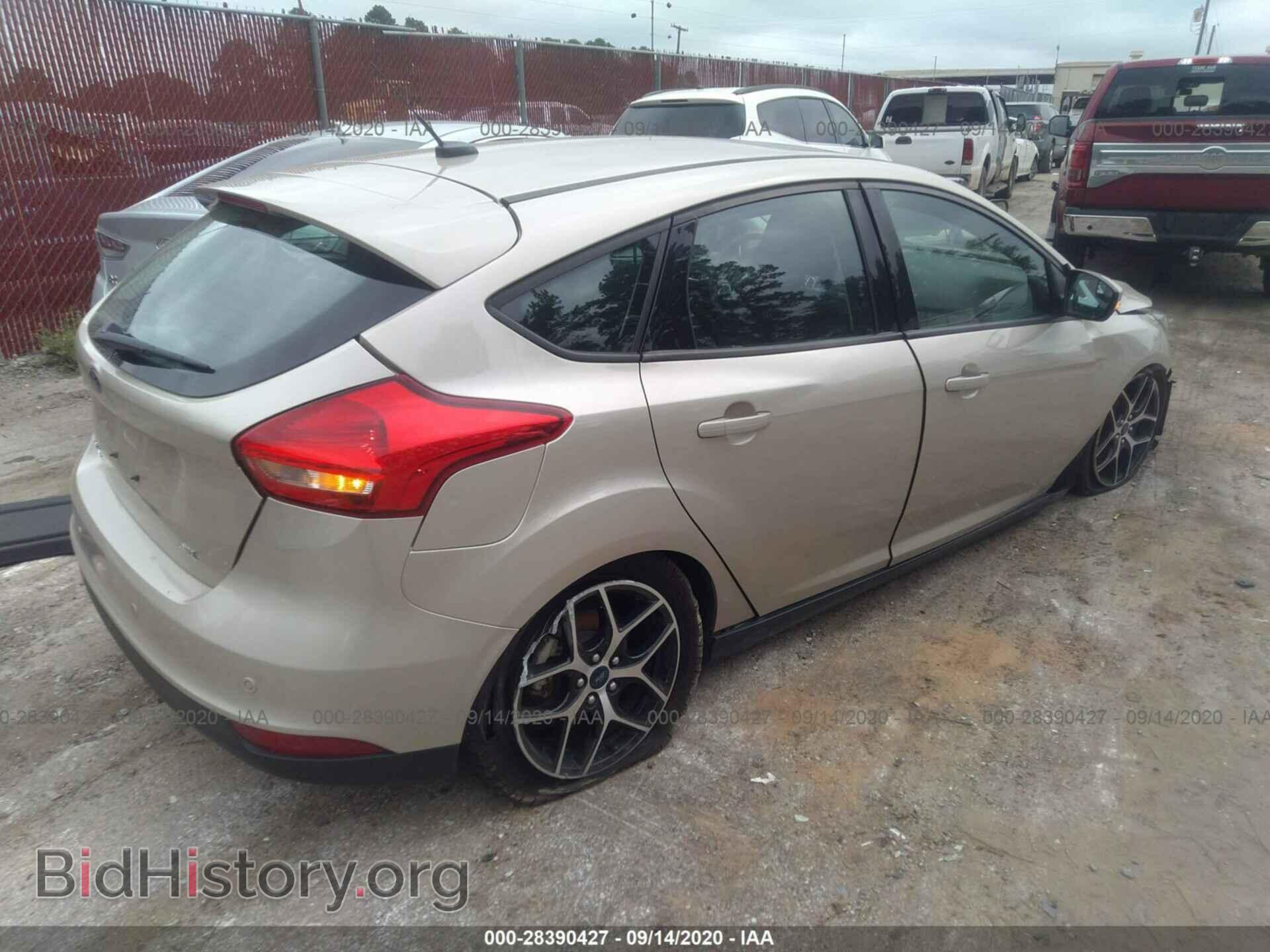 2017 FORD FOCUS - VIN: 1FADP3M29HL274923 - Photo 4
